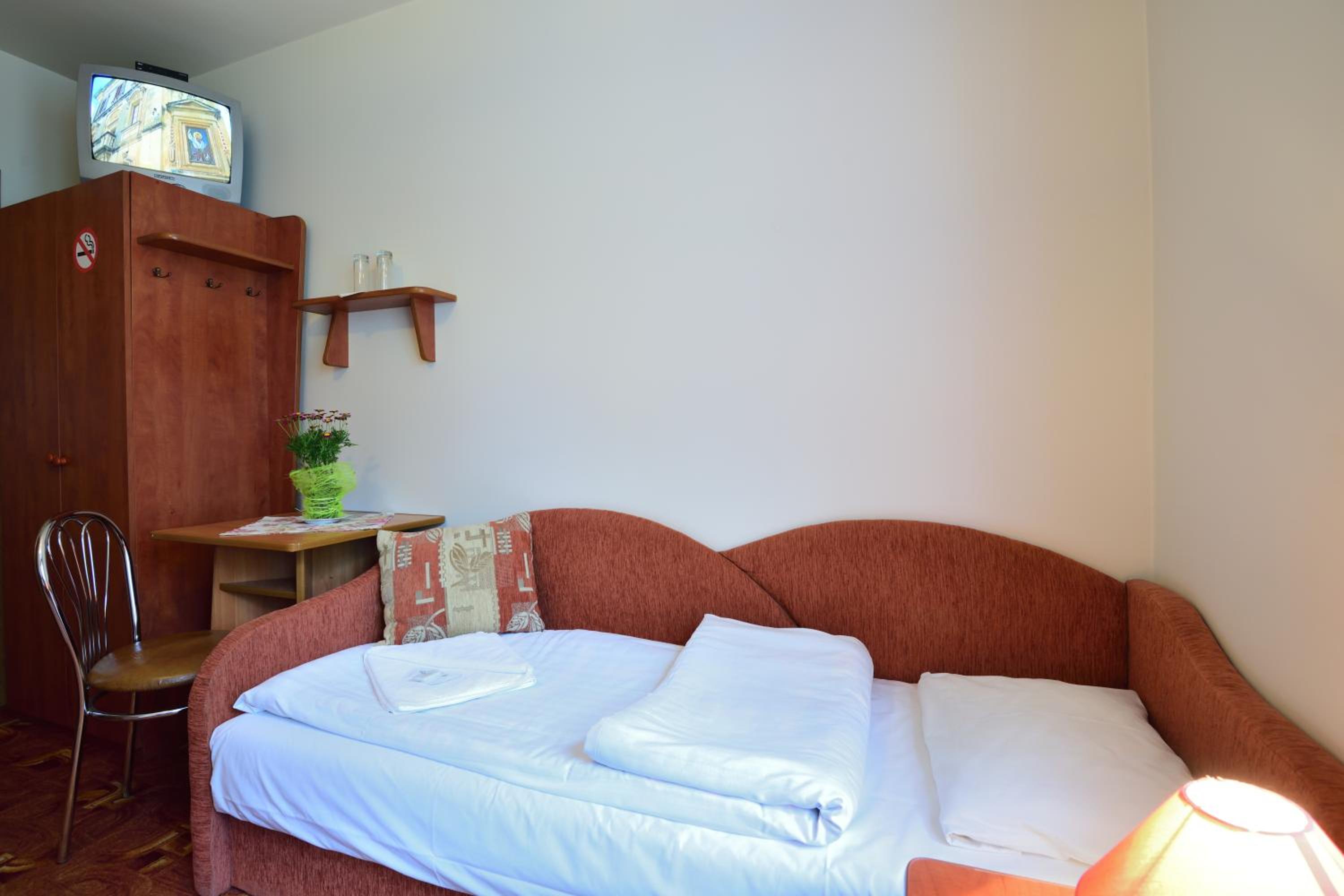 Classic Double Room