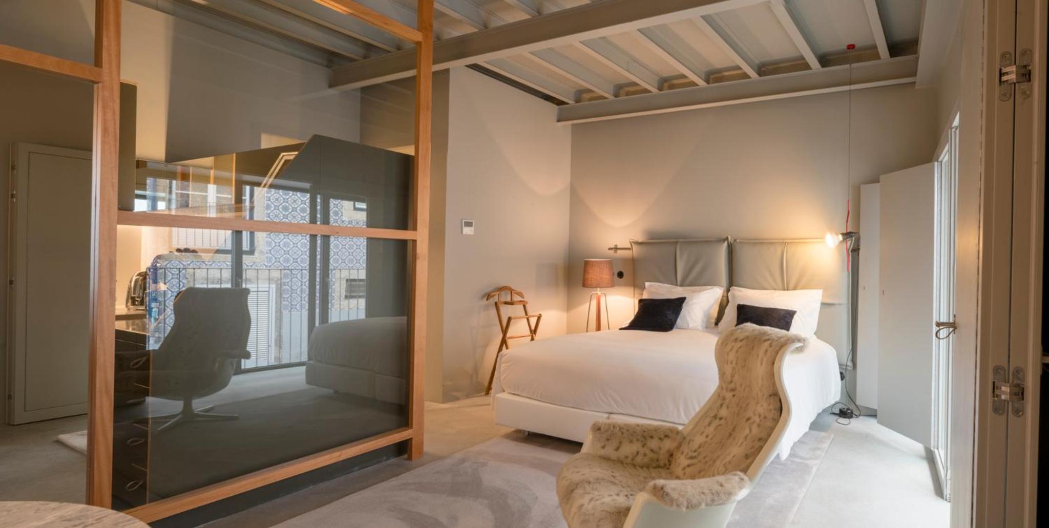 Available room