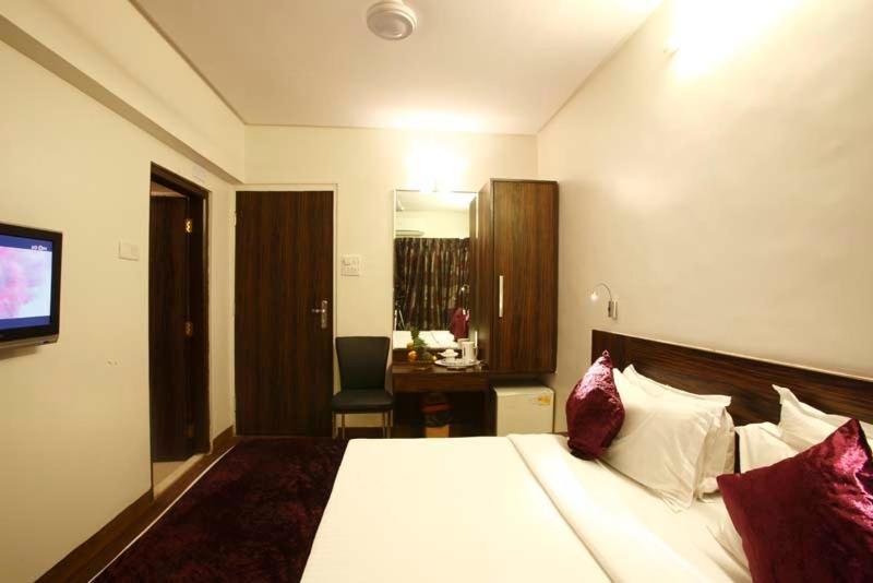 Club Double or Twin Room