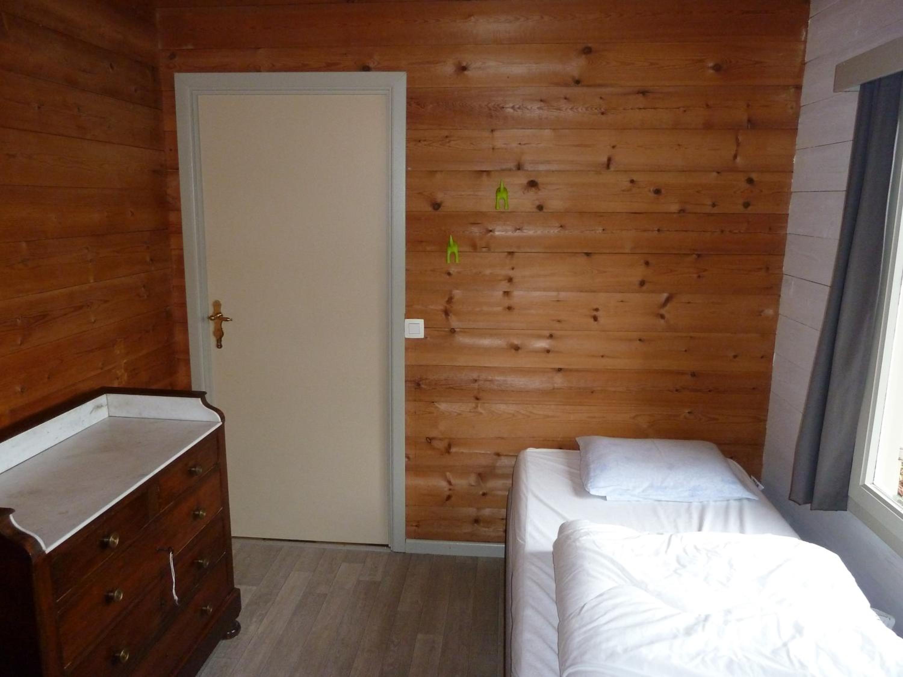 Three-Bedroom Chalet photo 1