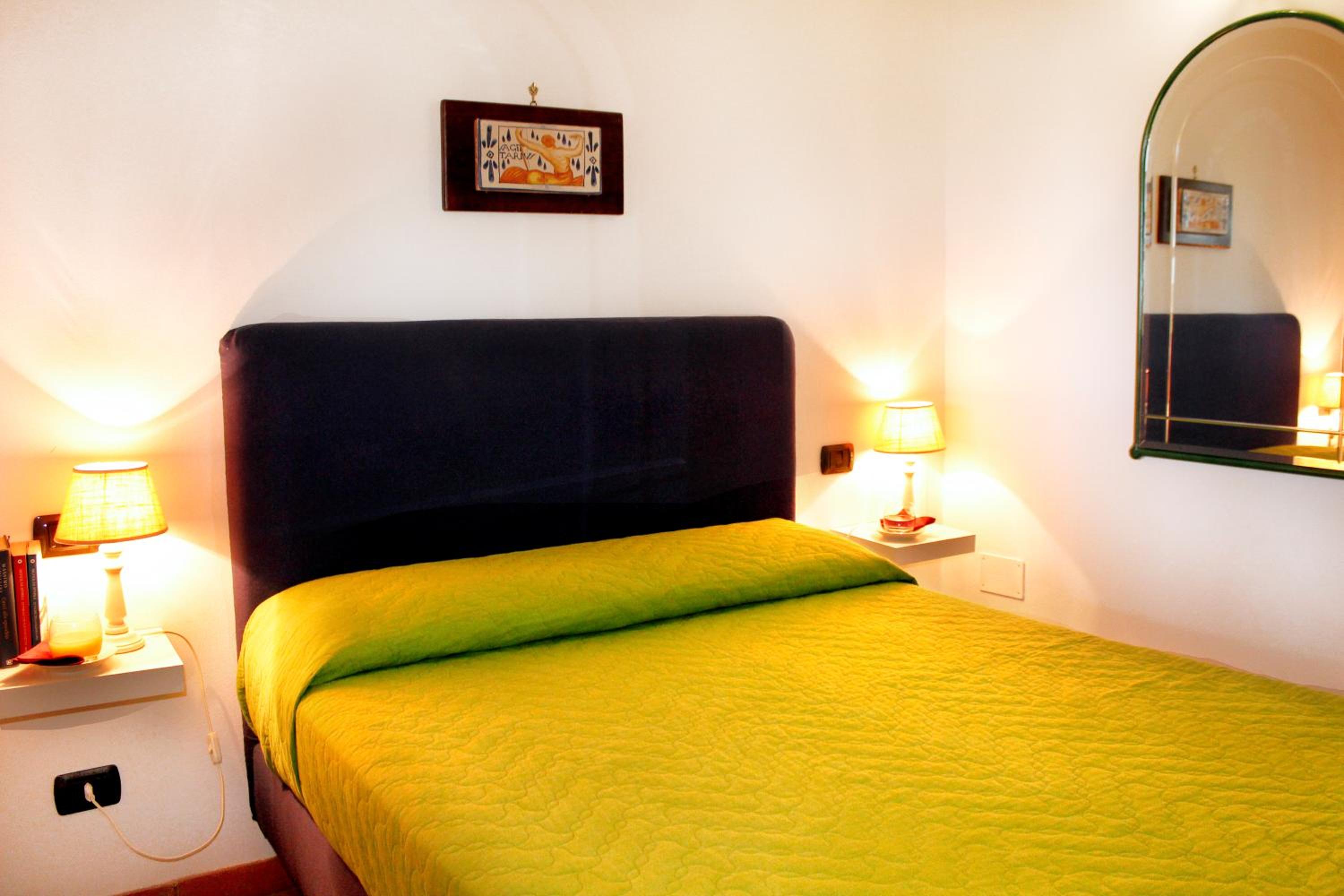 Standard Double Room photo 3