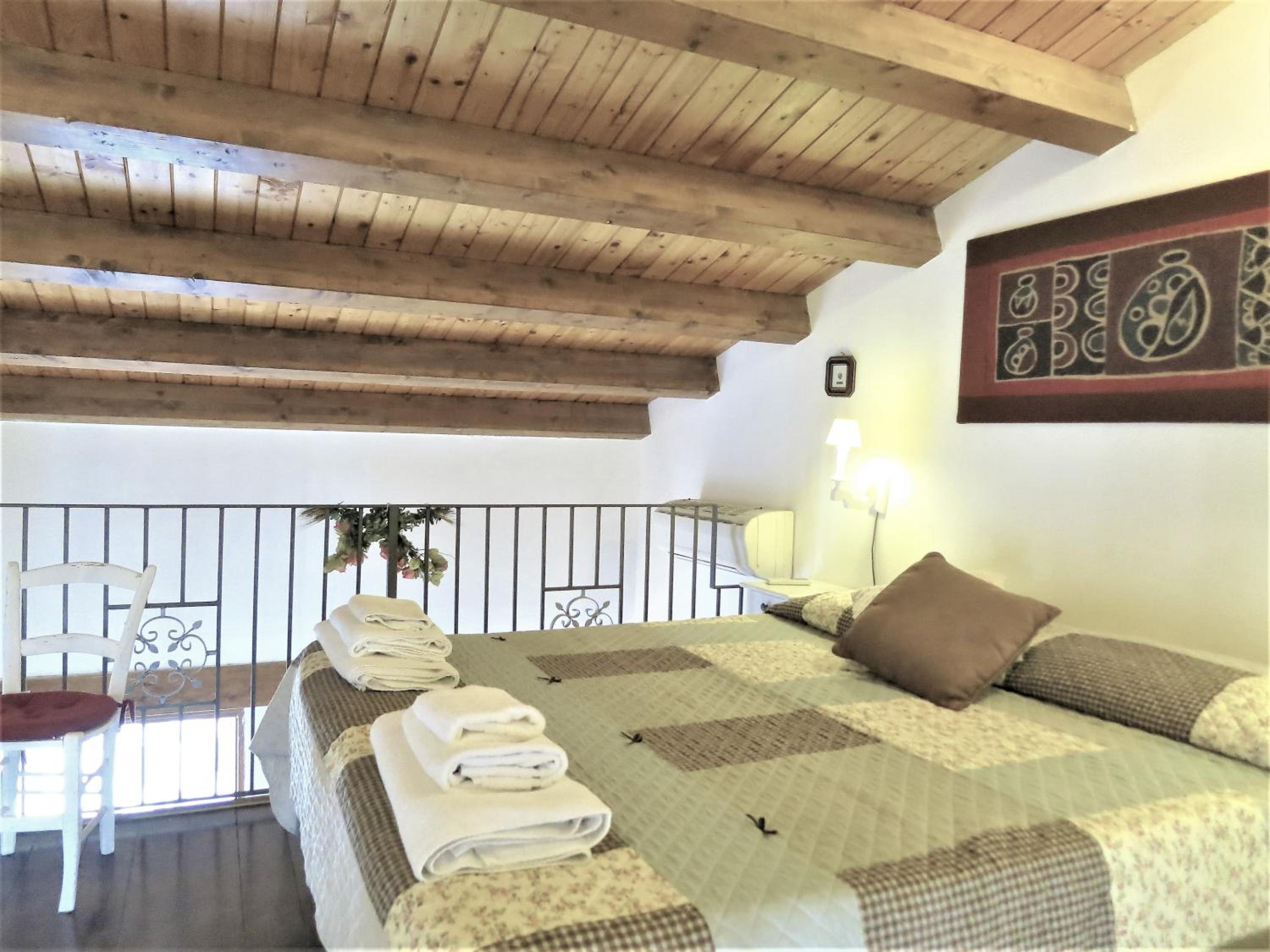 Apartment with Terrace - Miramare