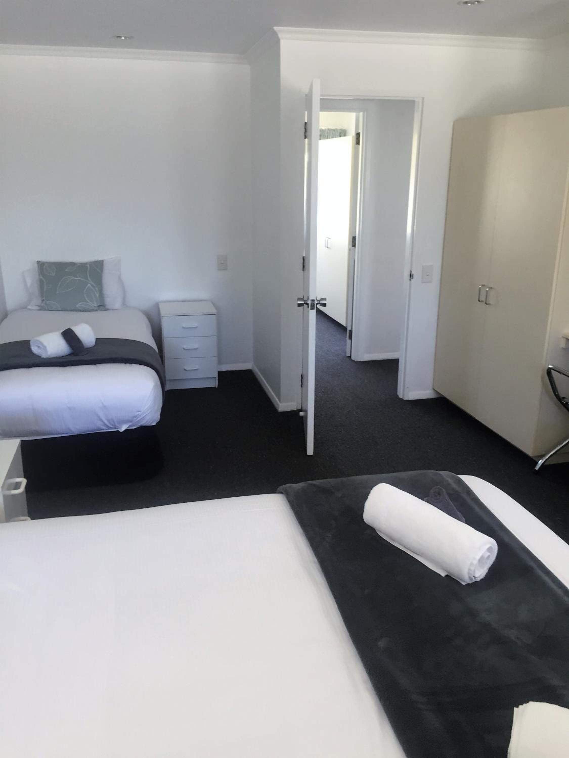 Standard Two-Bedroom Apartment - Photo 7