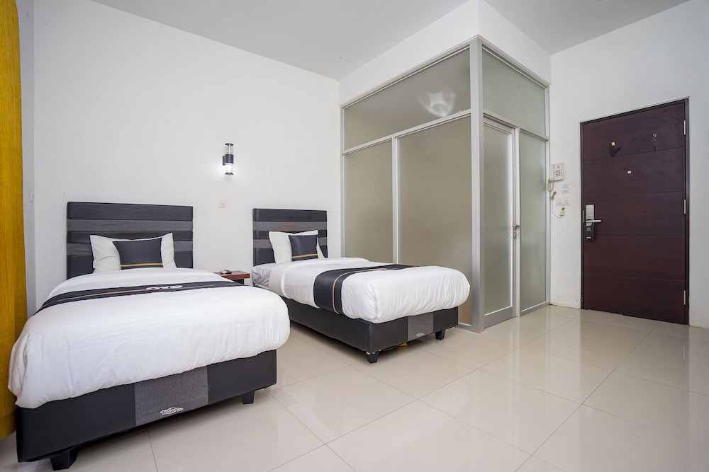 Economy Twin Room