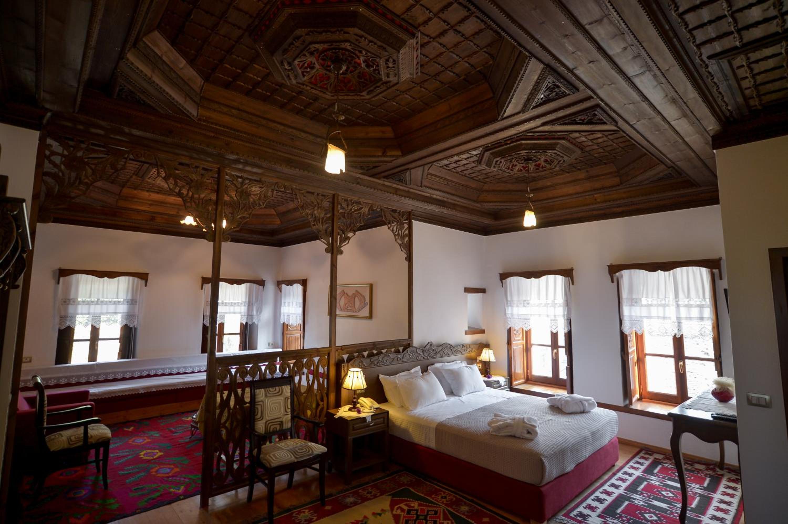 King Suite with Spa Bath