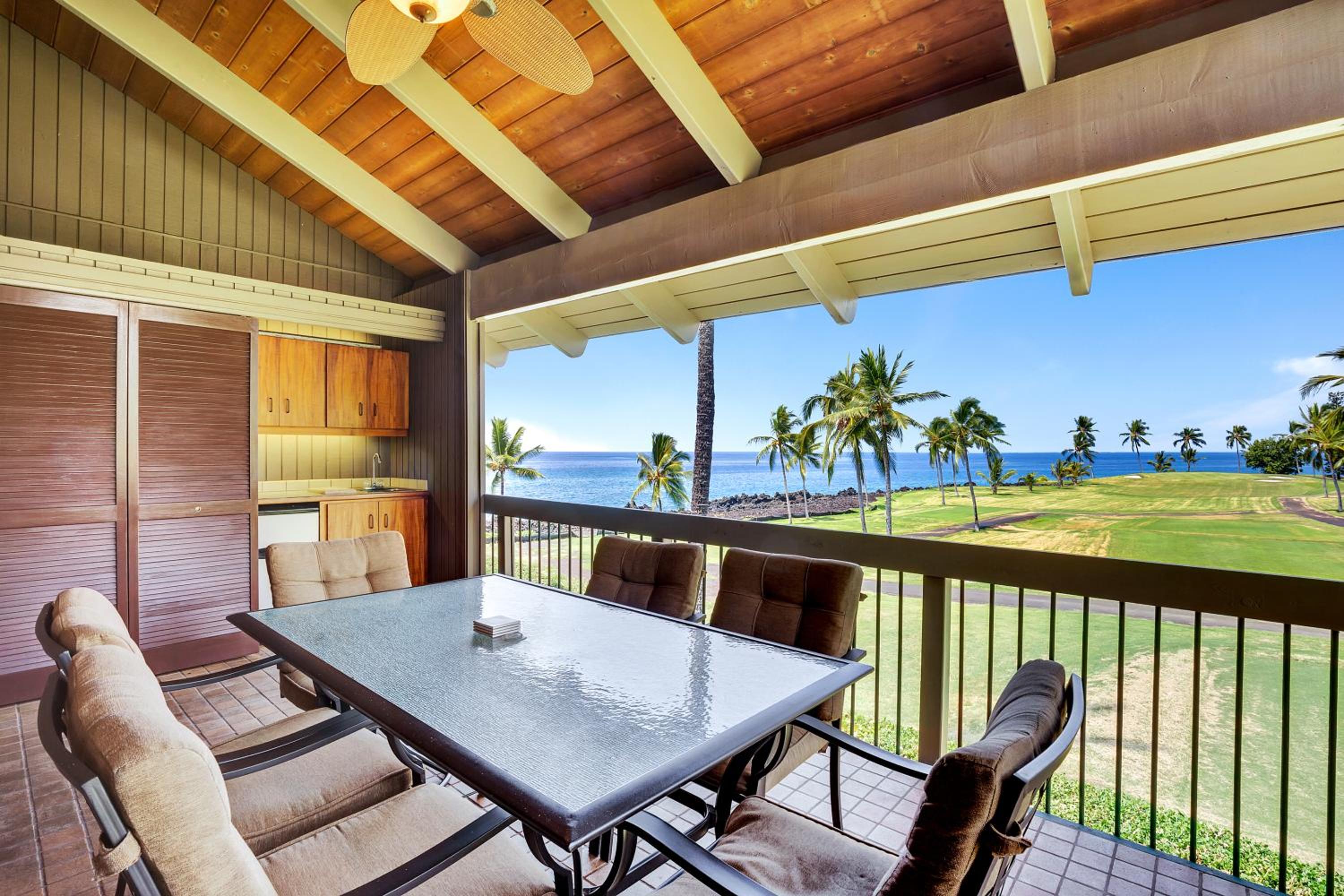 Two-Bedroom Ocean View with Loft photo 3