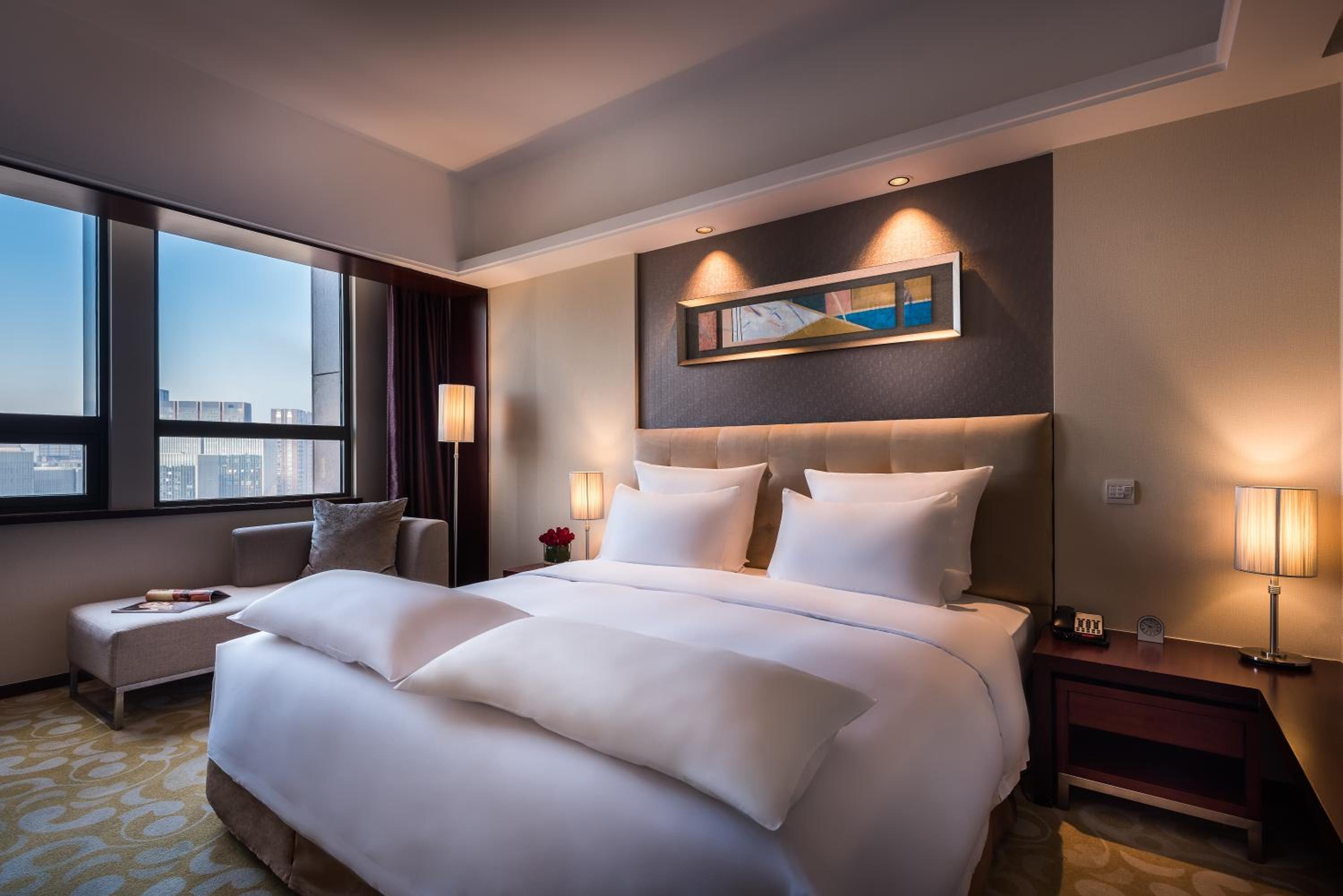 Superior Room, 1 King Size Bed - Photo 1