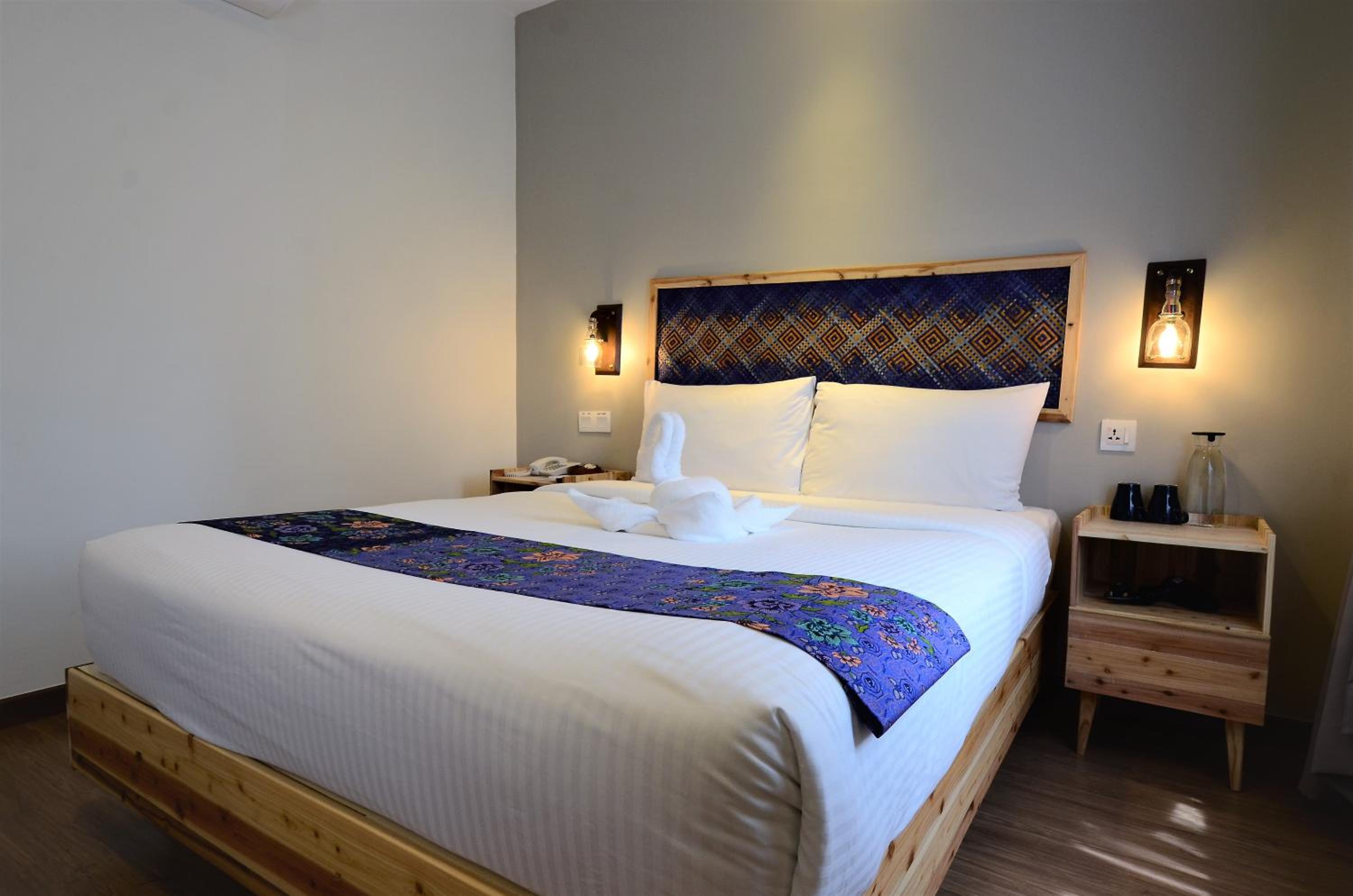 Deluxe Queen Room photo 2