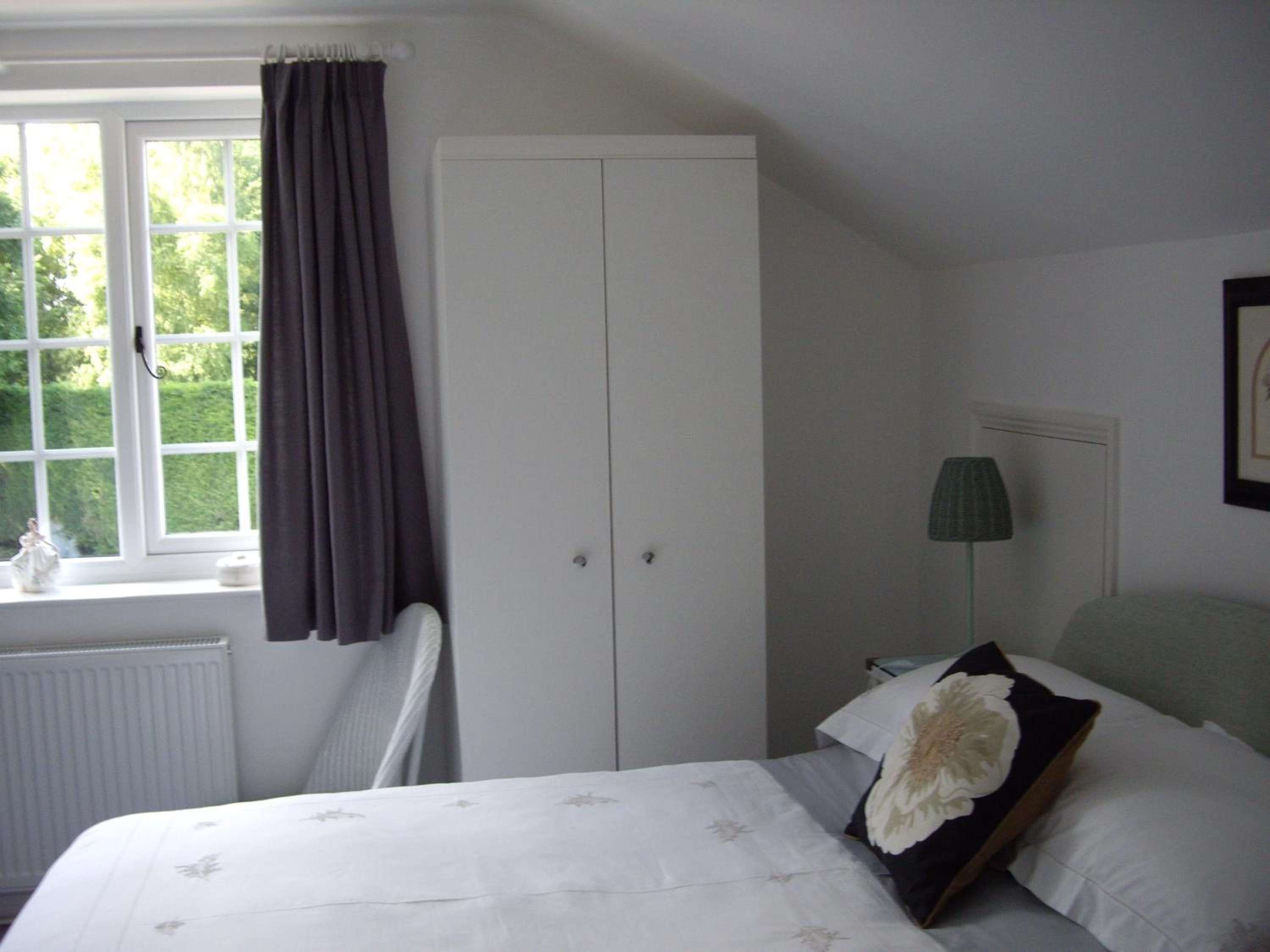 Double or Twin Room - Photo 3