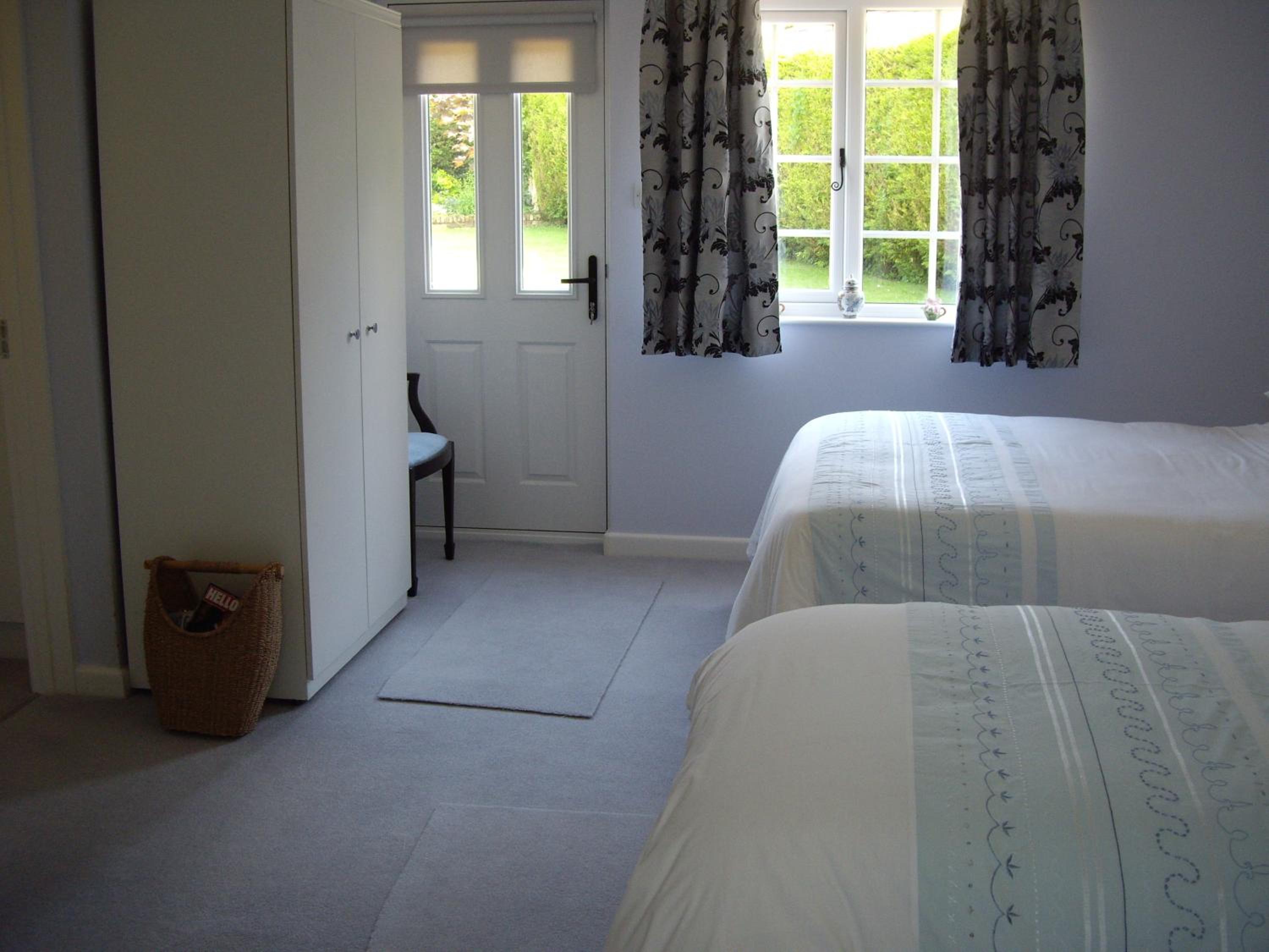 Double or Twin Room - Ground Floor - Photo 2
