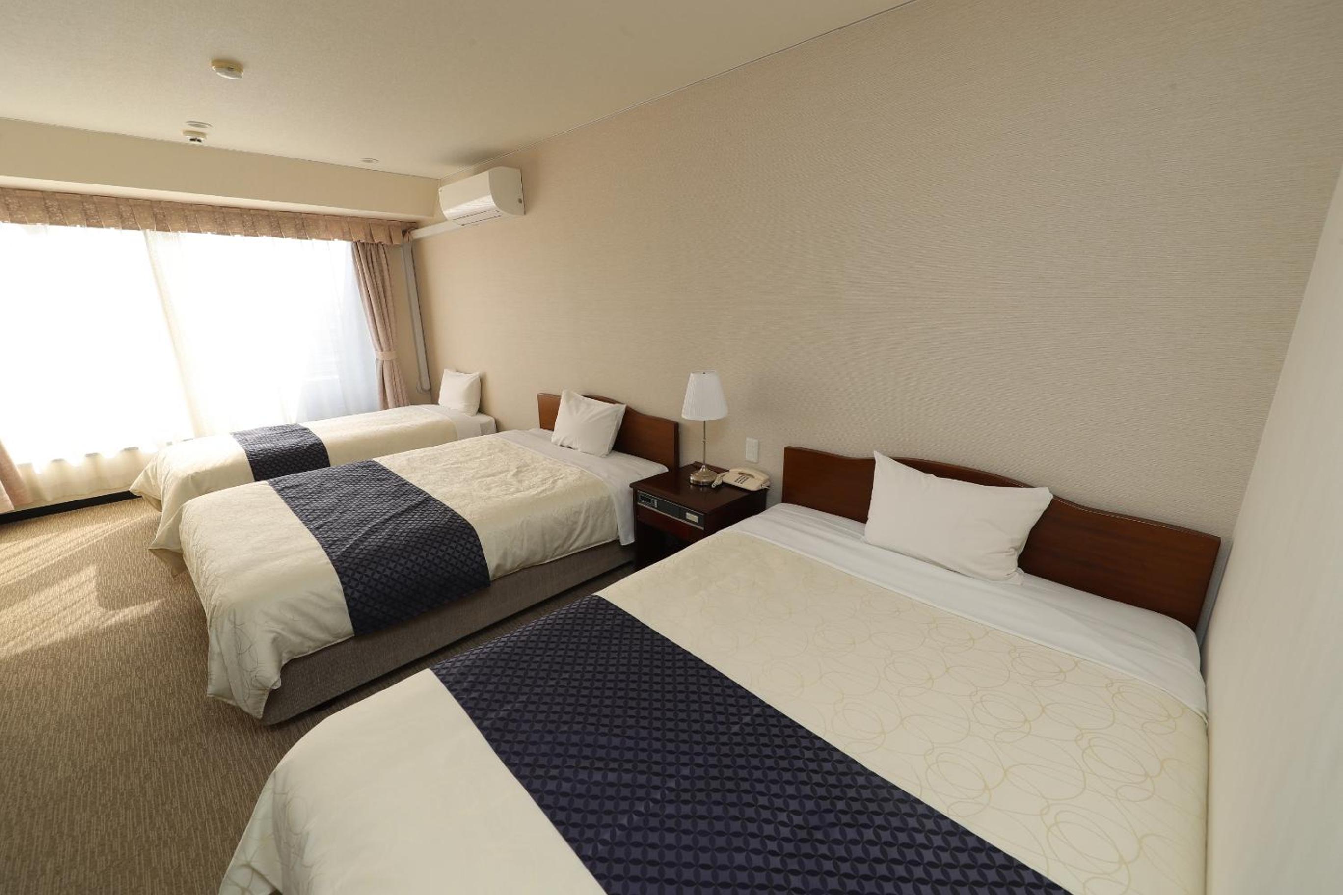 Standard Triple Room - Smoking