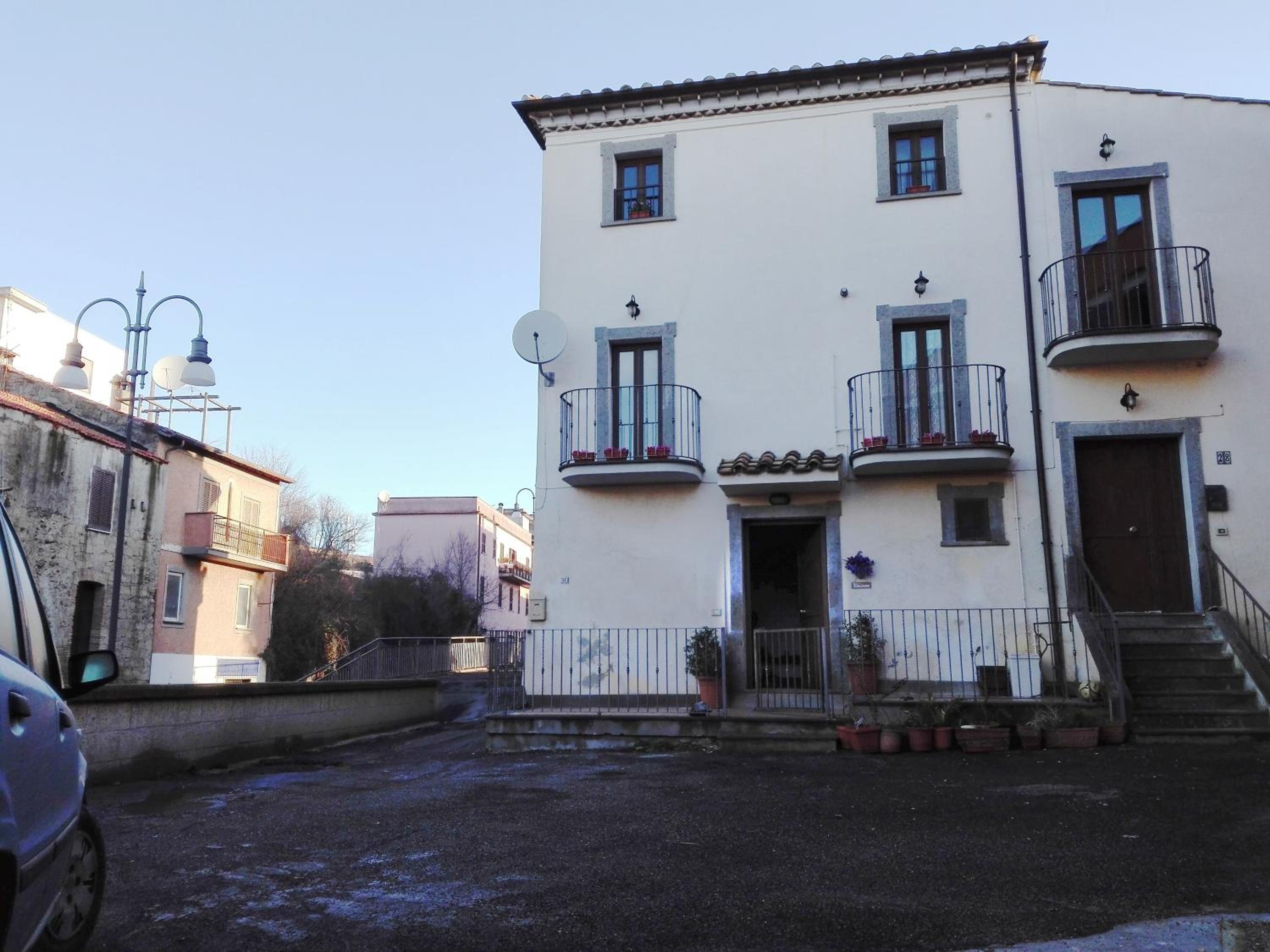 Apartment - Photo 39