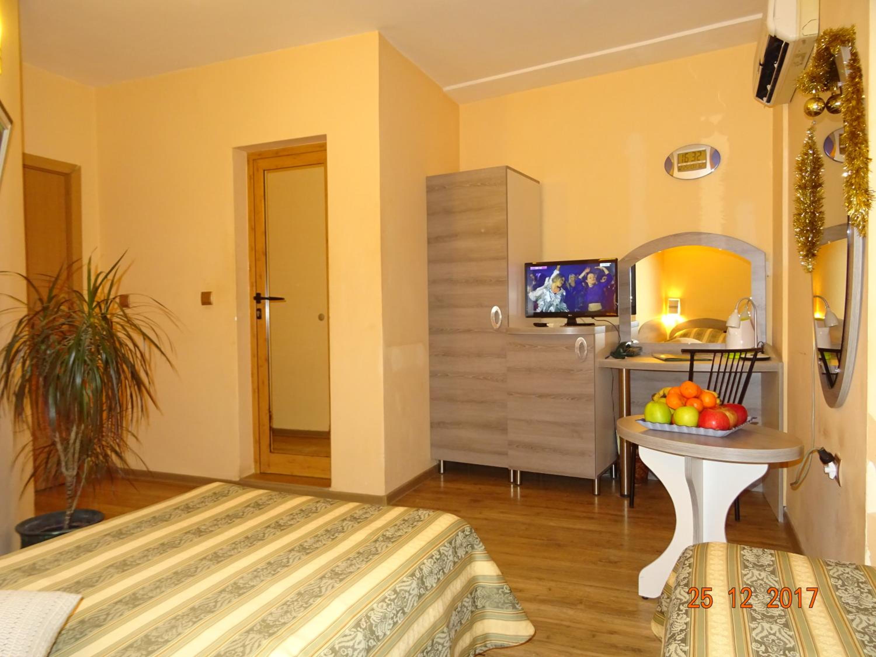 Double or Twin Room - Photo 30