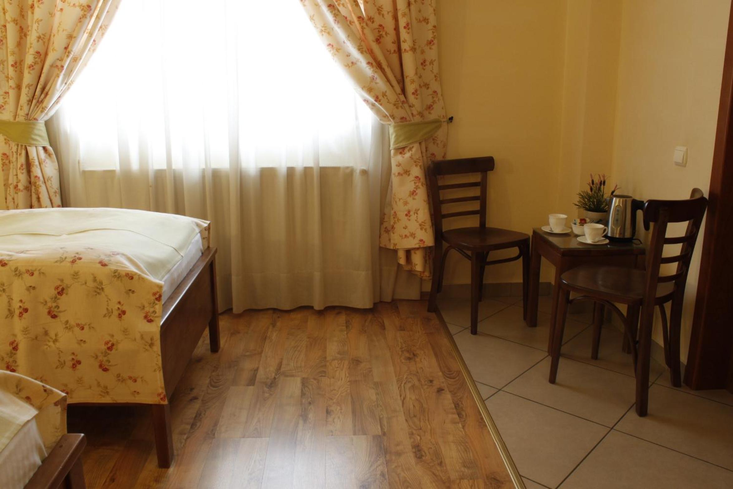 Superior Twin Room photo 1