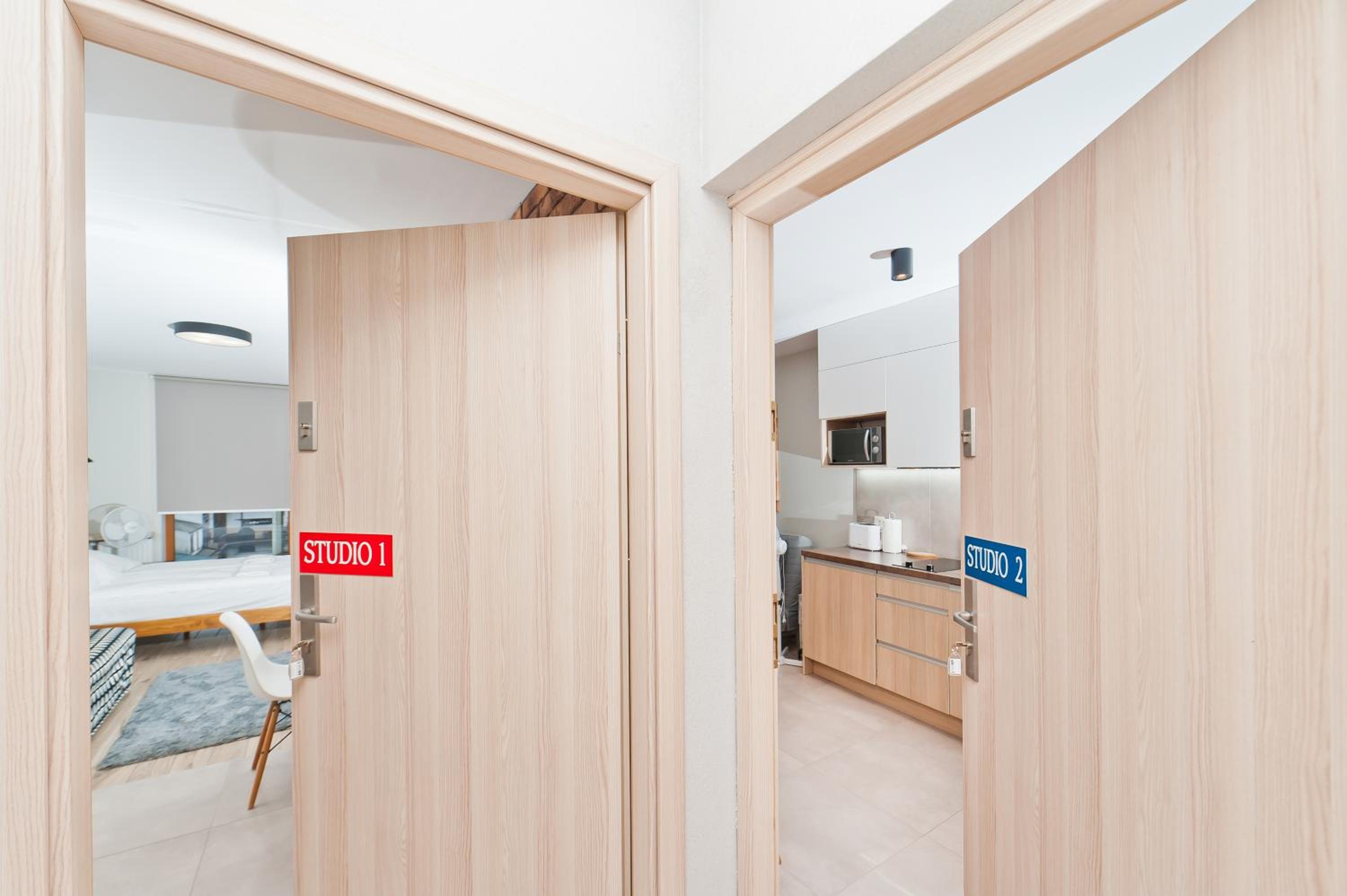 Studio - without parking - Photo 11