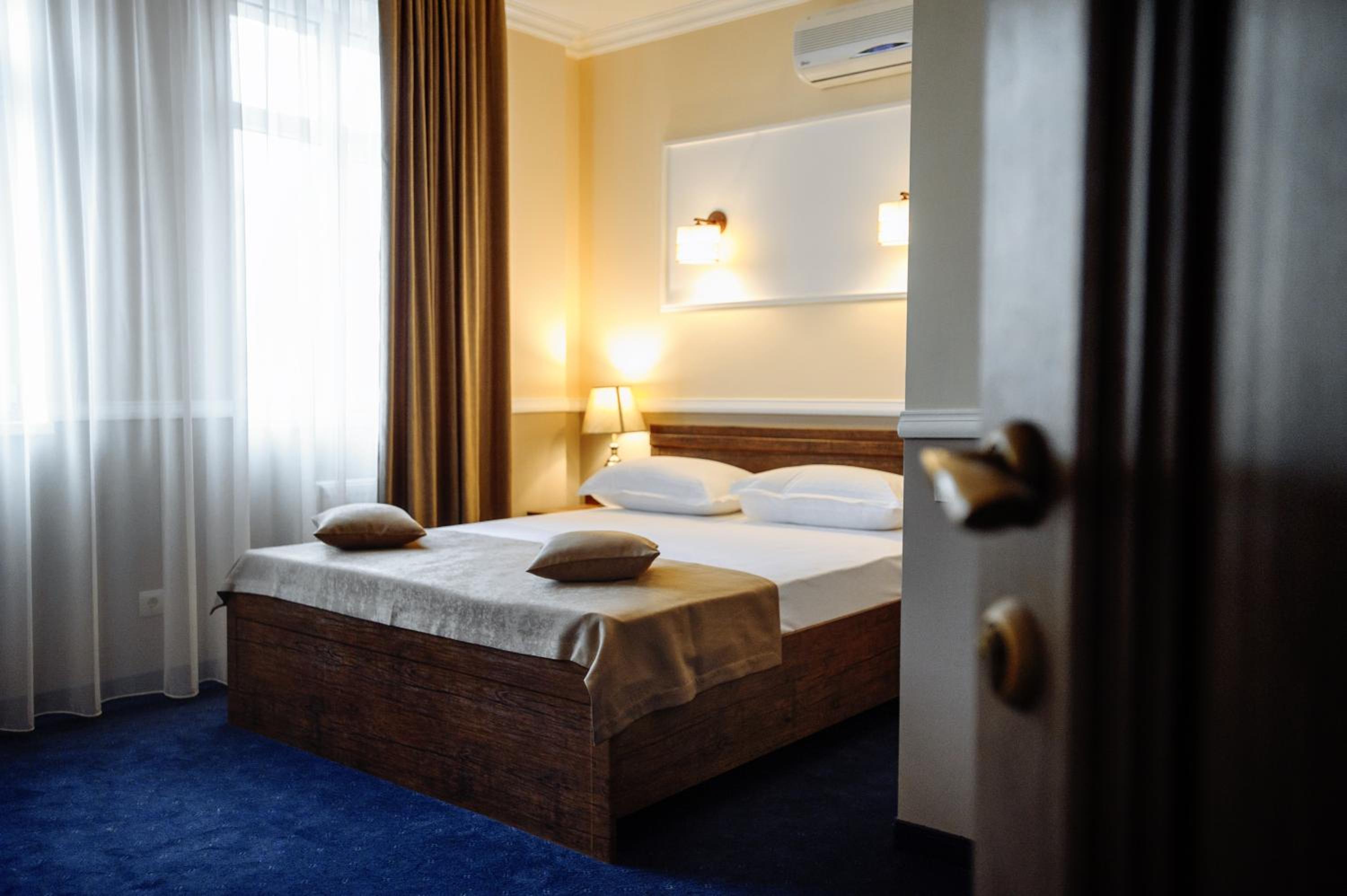 Superior King Room photo 1