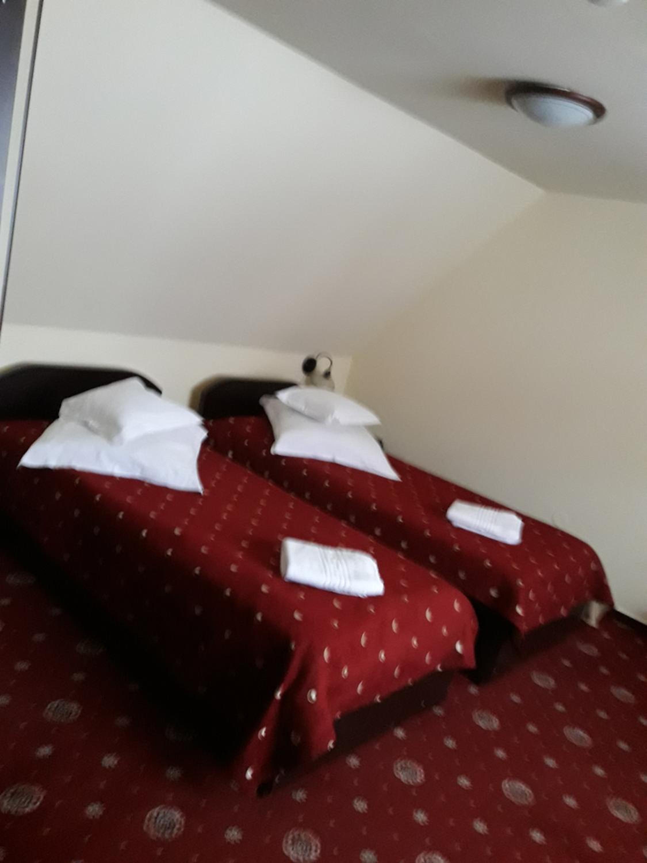 Economy Double or Twin Room photo 3