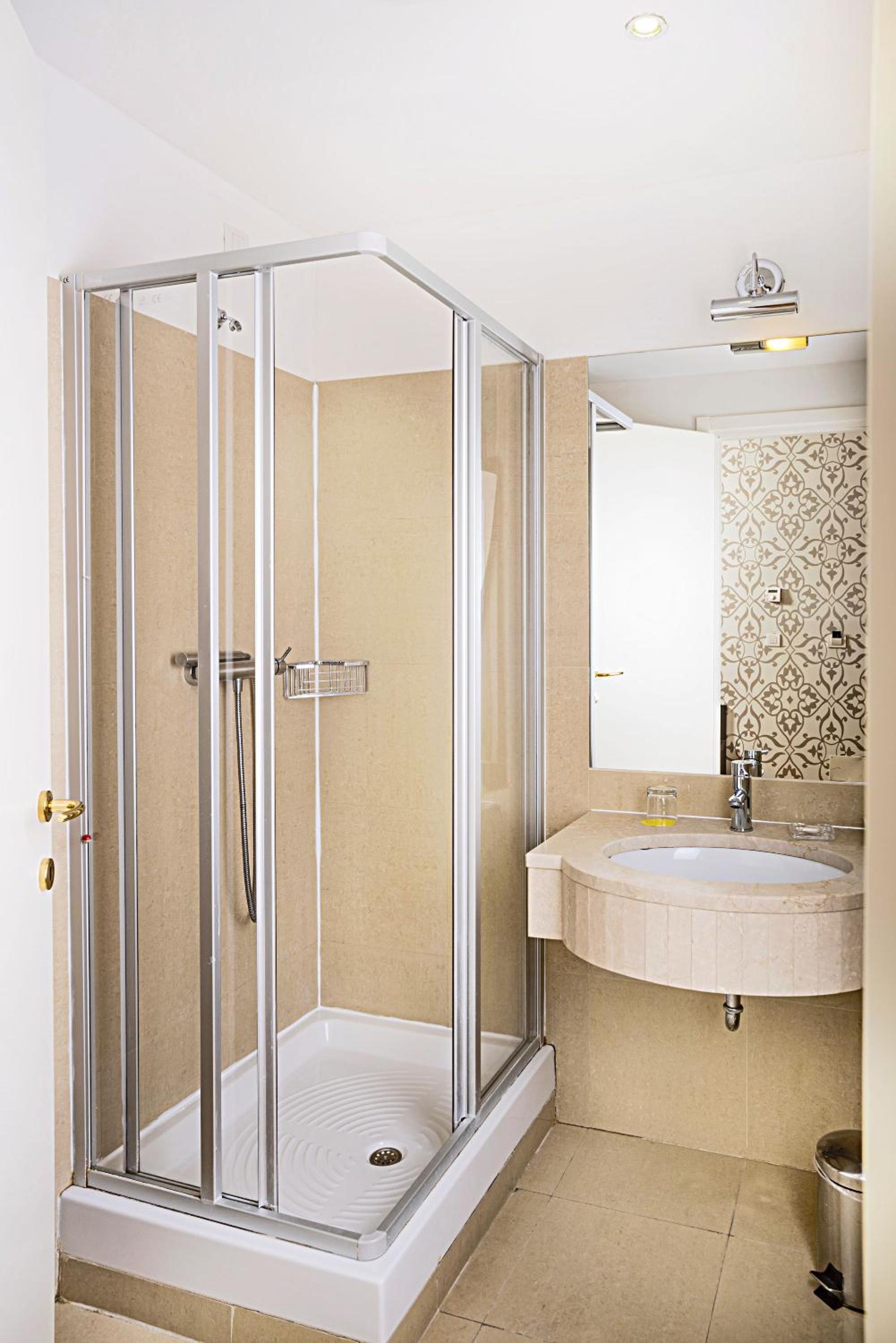 Junior Suite thumbnail 6