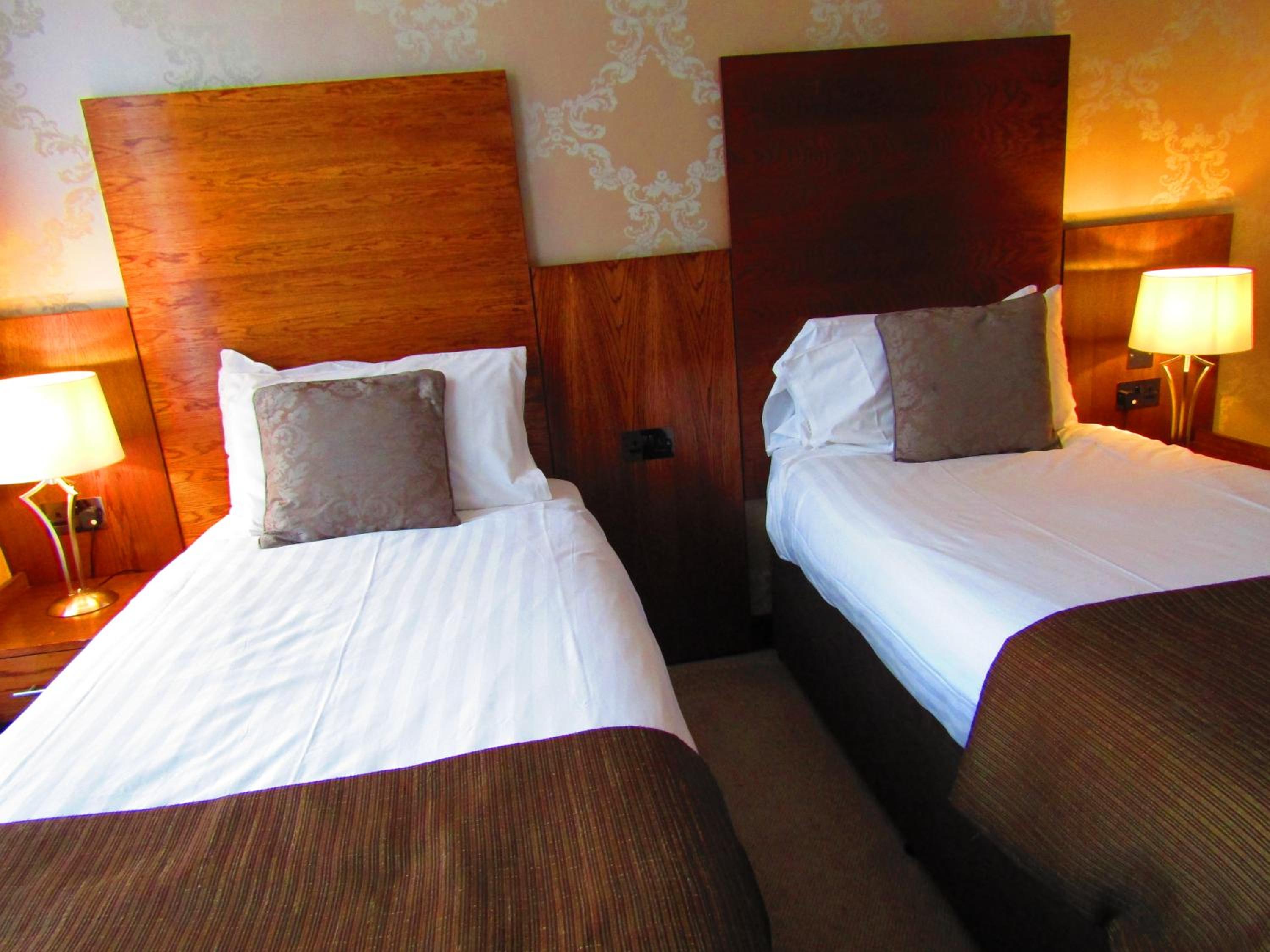 Superior Twin Room - Photo 4
