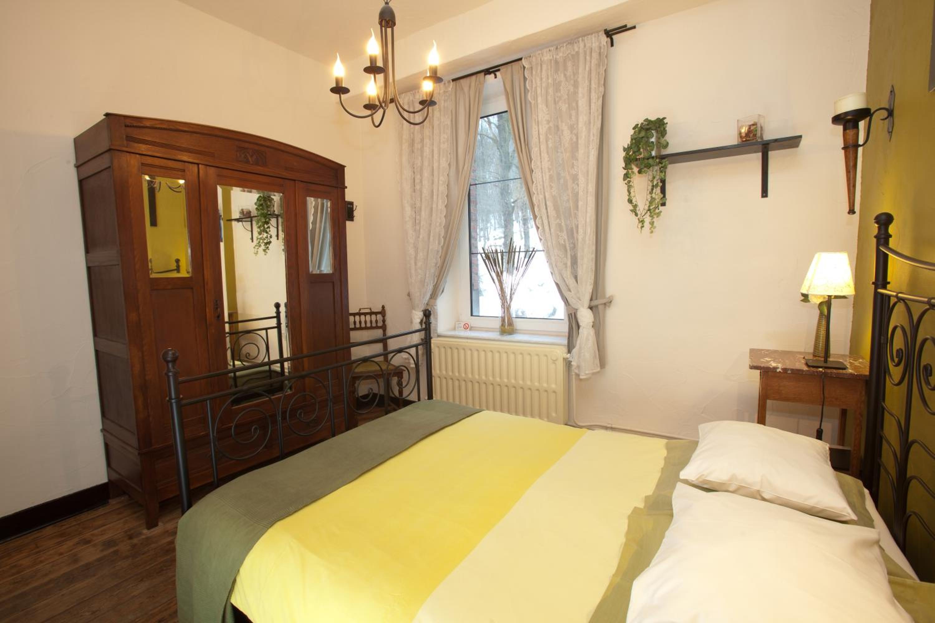 Small Double Room photo 1