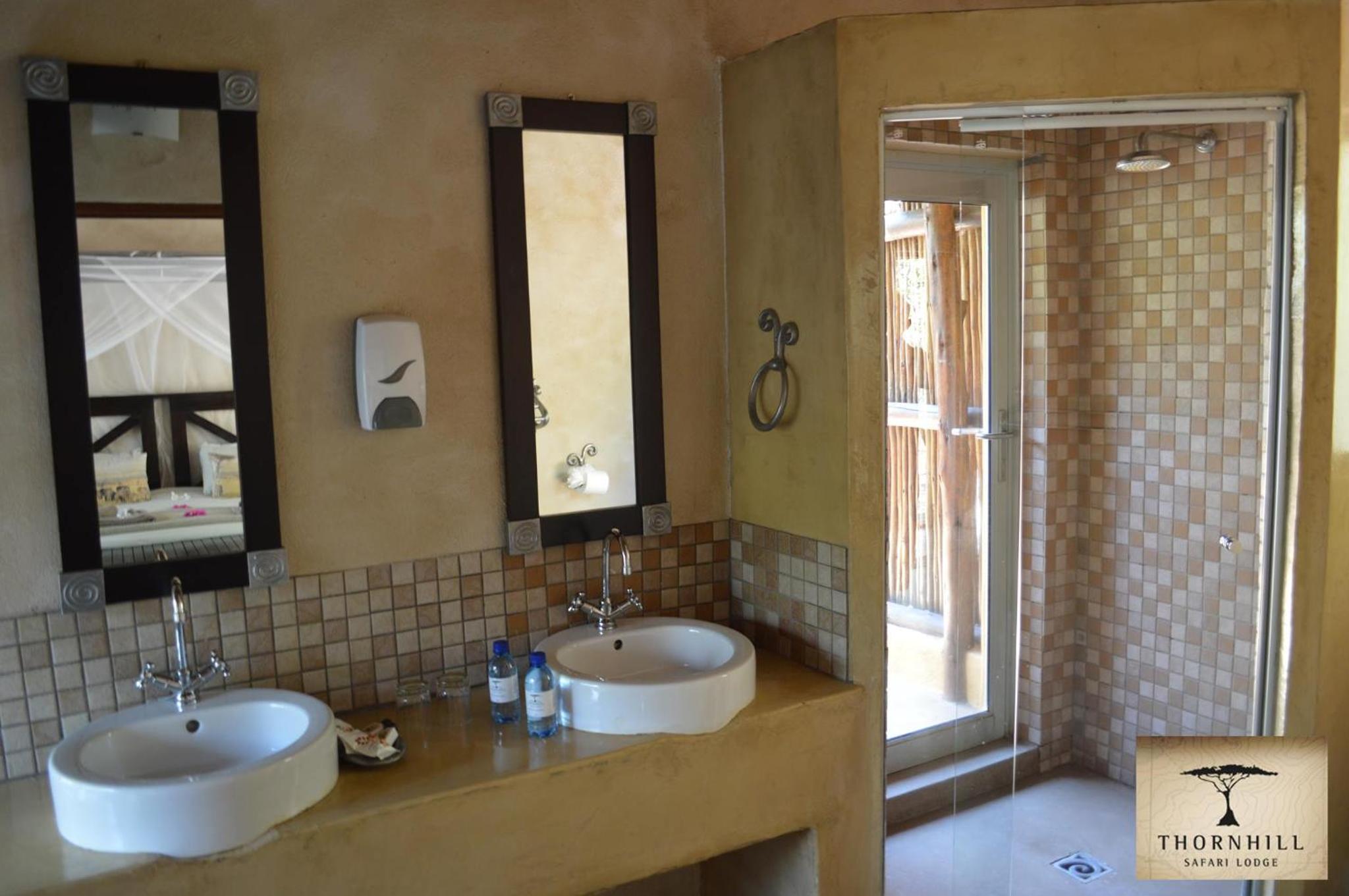 Honeymoon Suite photo 3