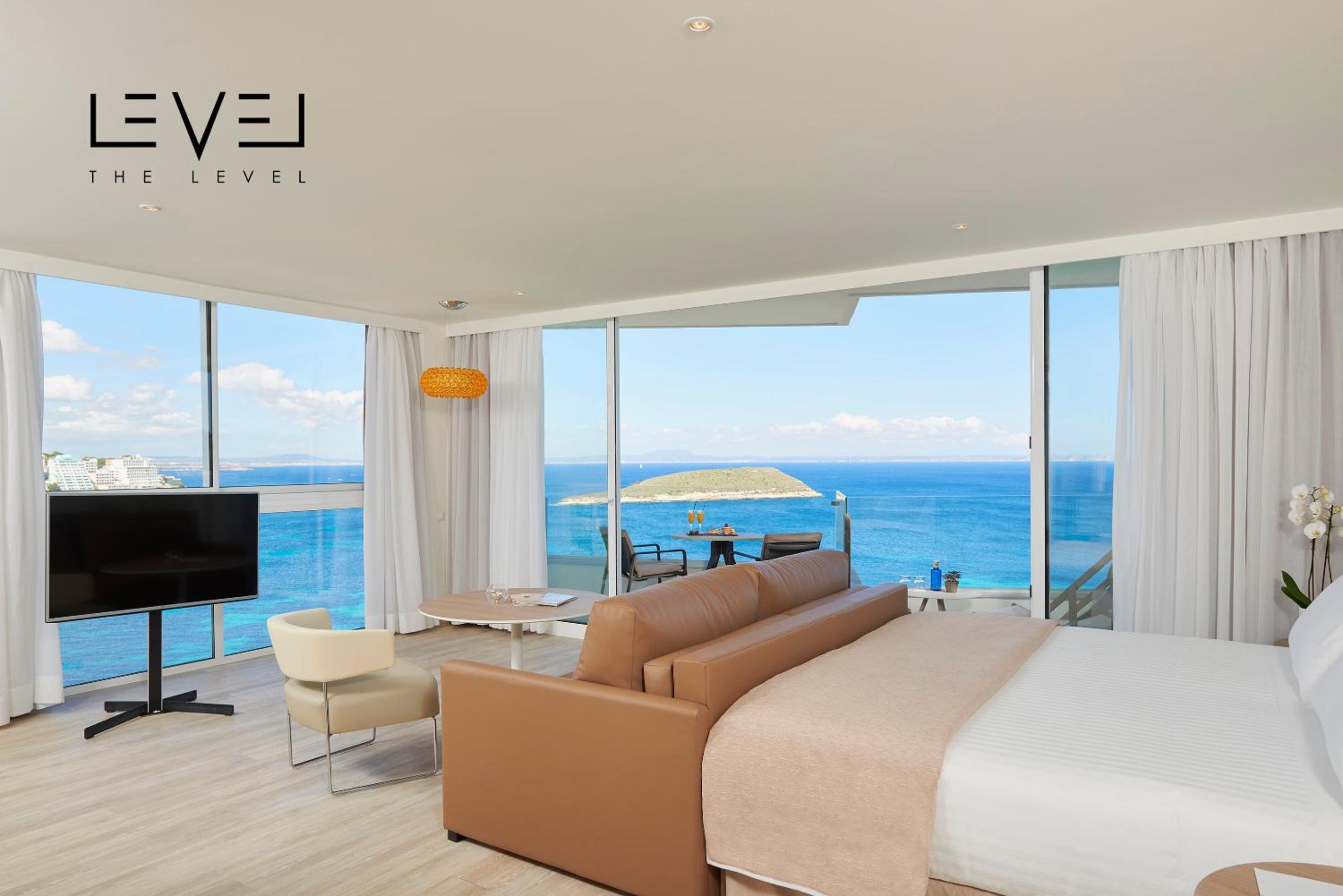 The Level Grand Suite