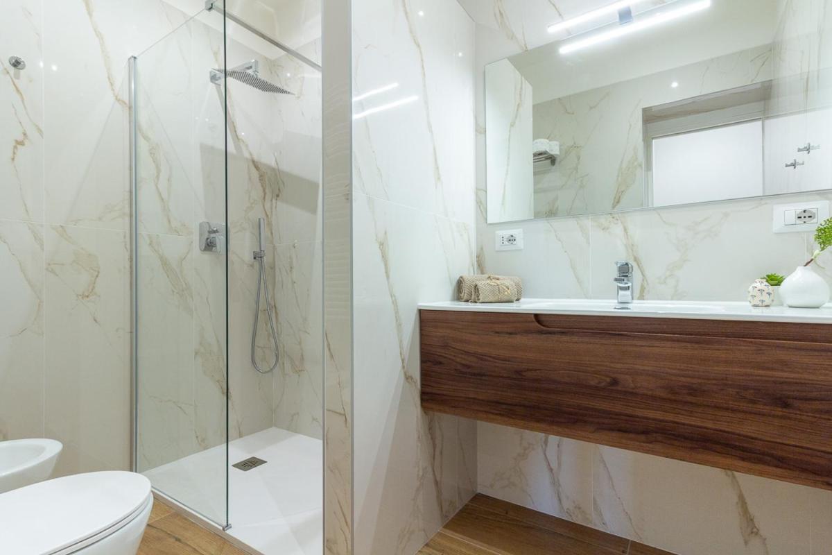 Suite Apartment