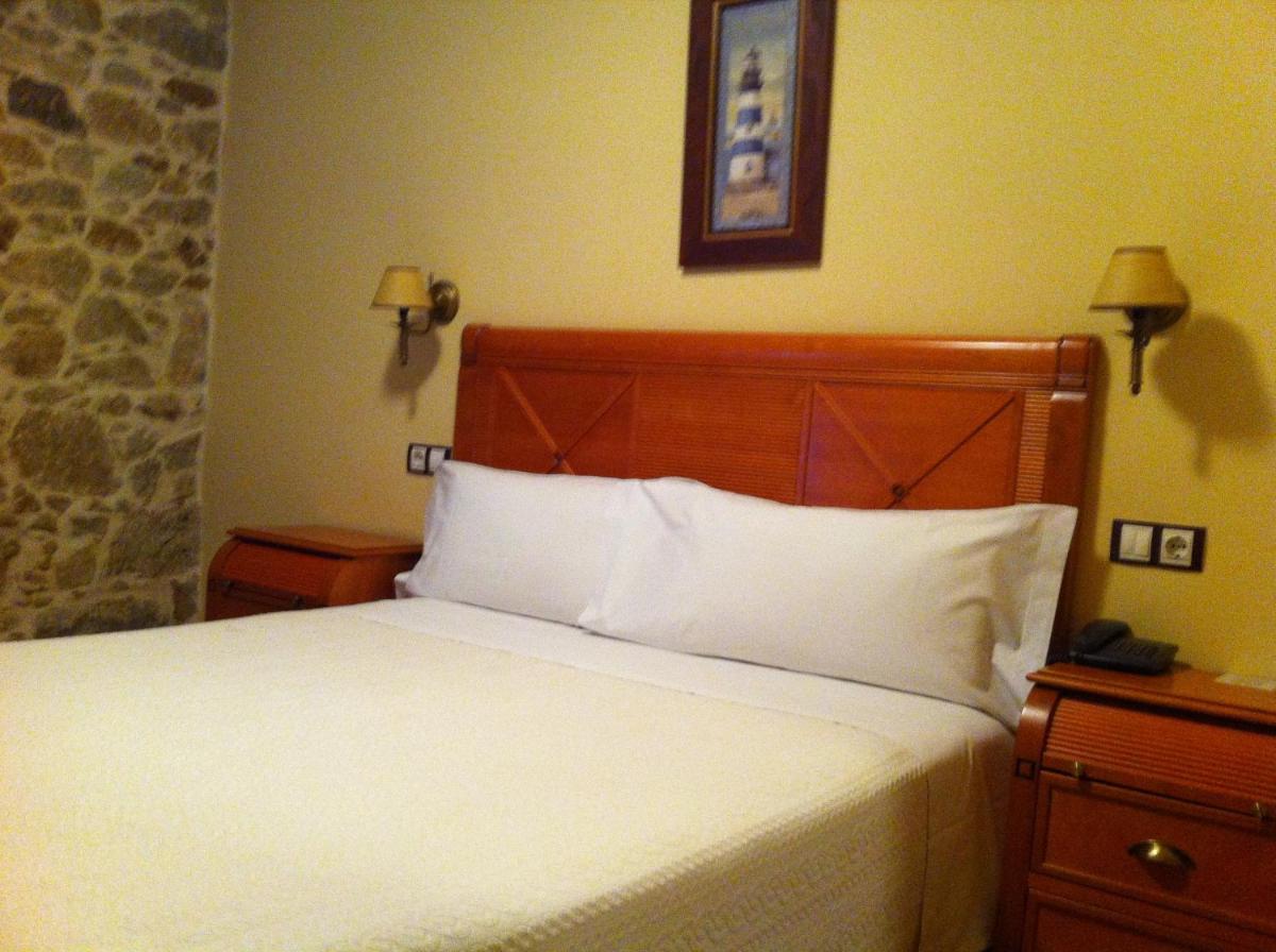 Double Room - Photo 3