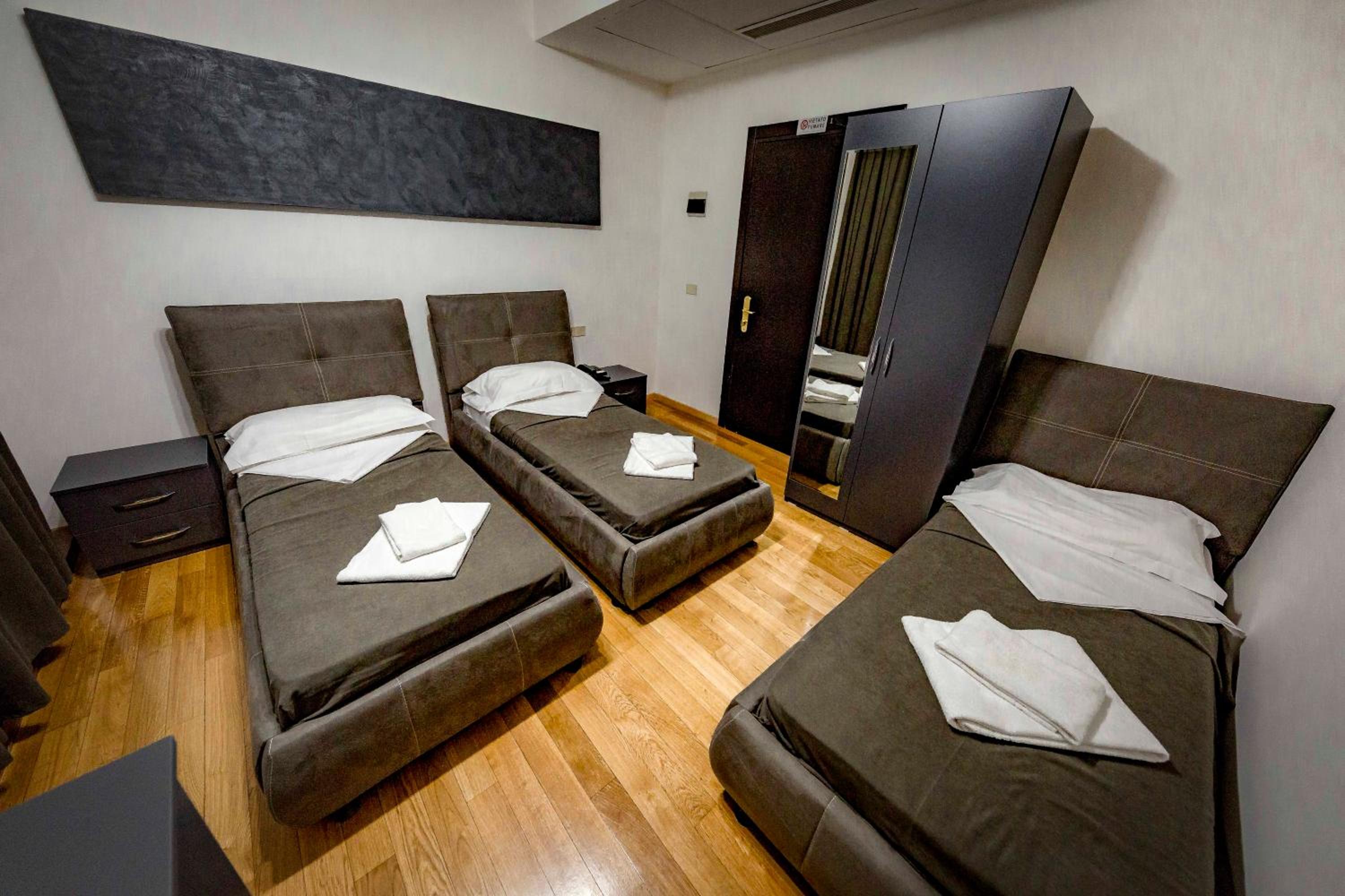 Triple Room photo 3