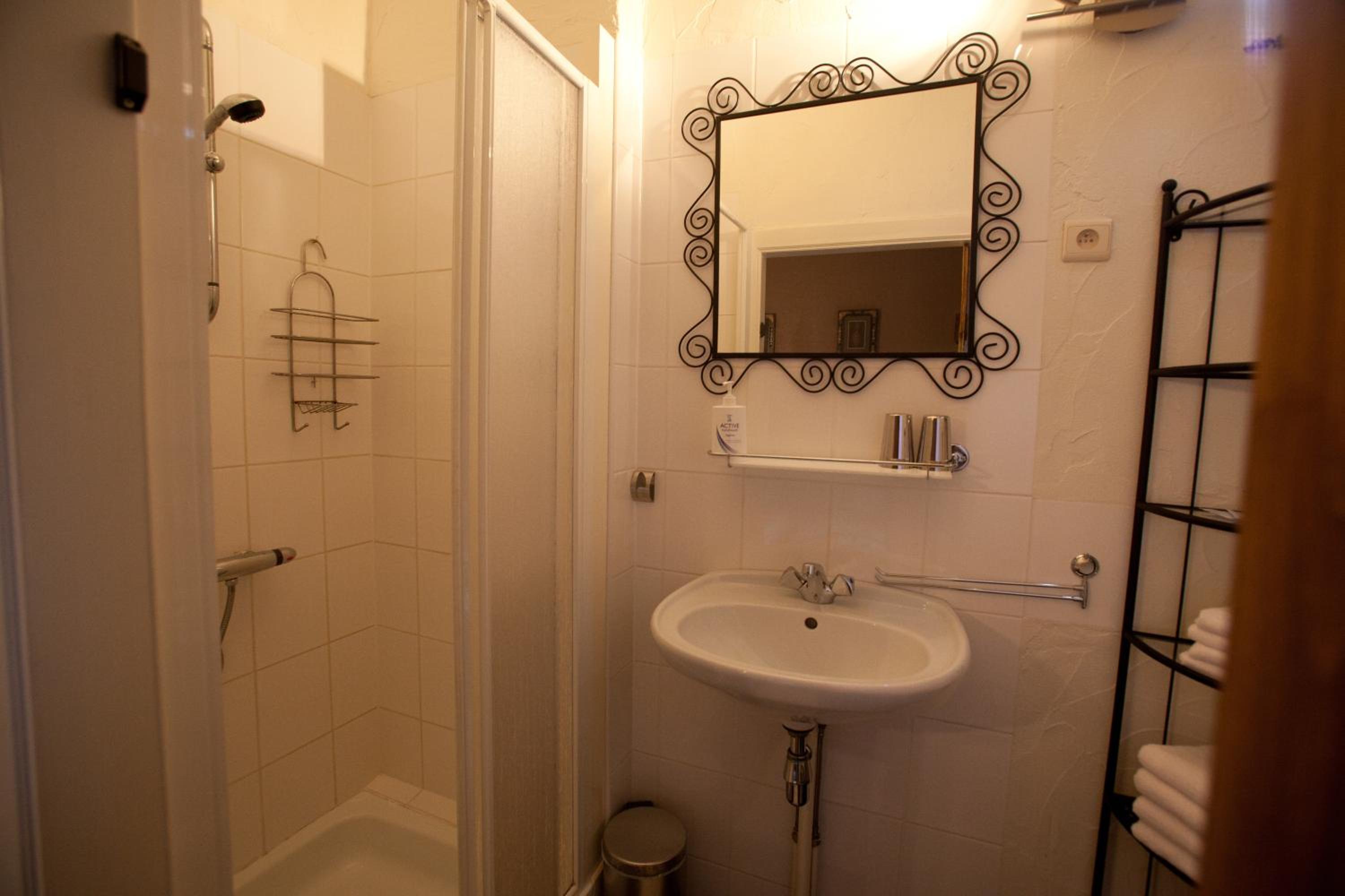 Quadruple Room photo 3