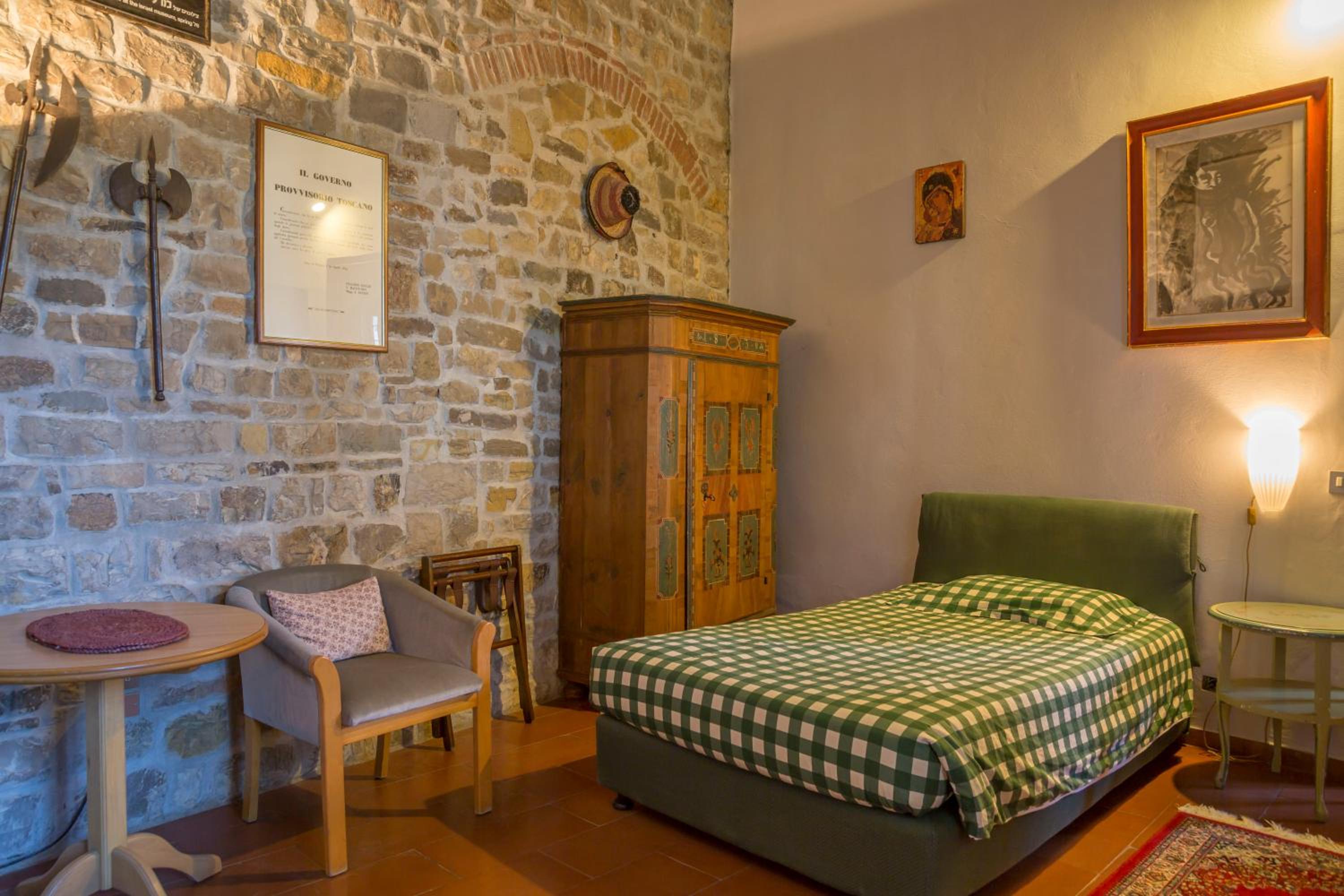 Deluxe Single Room
