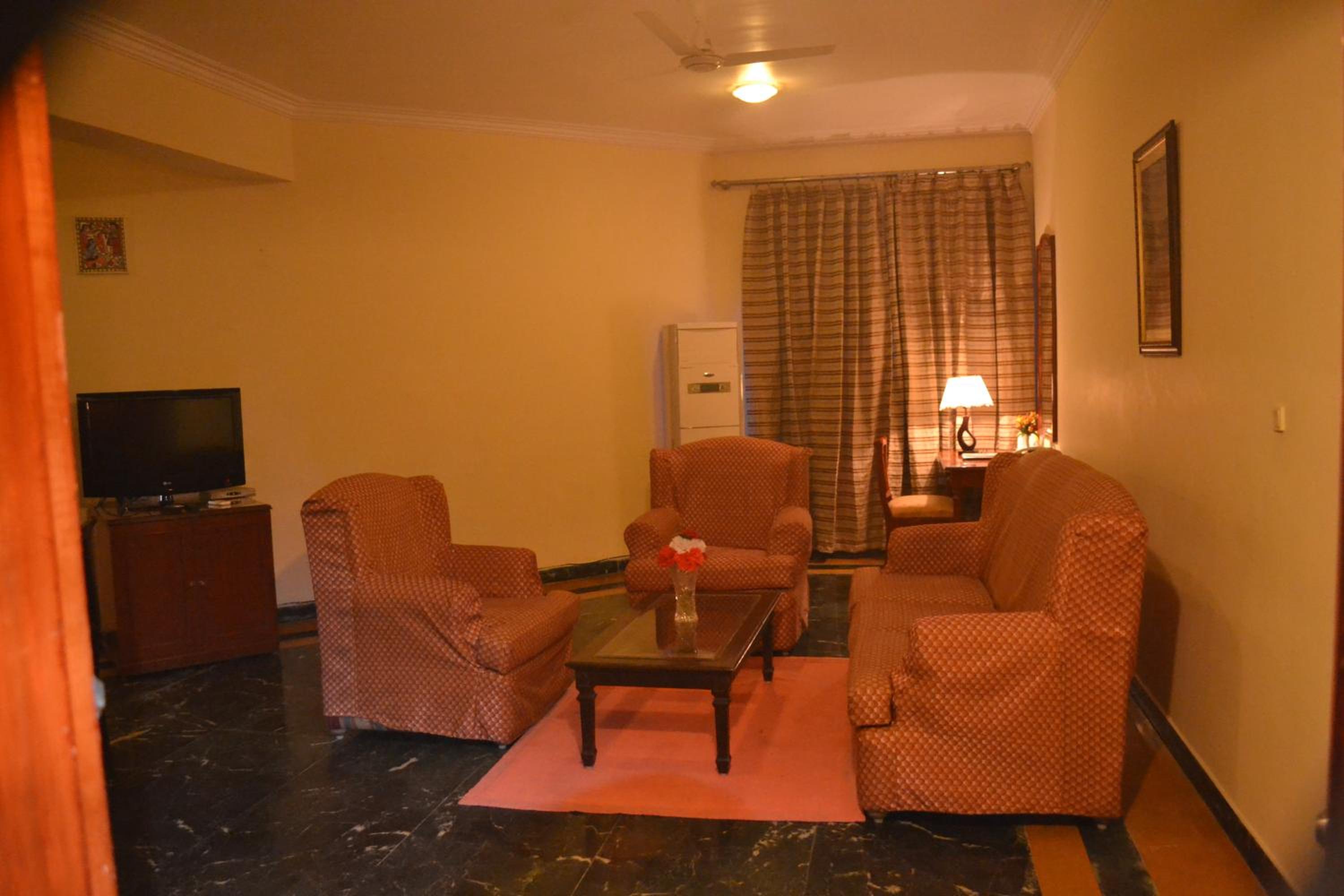 Standard Double Suite photo 2
