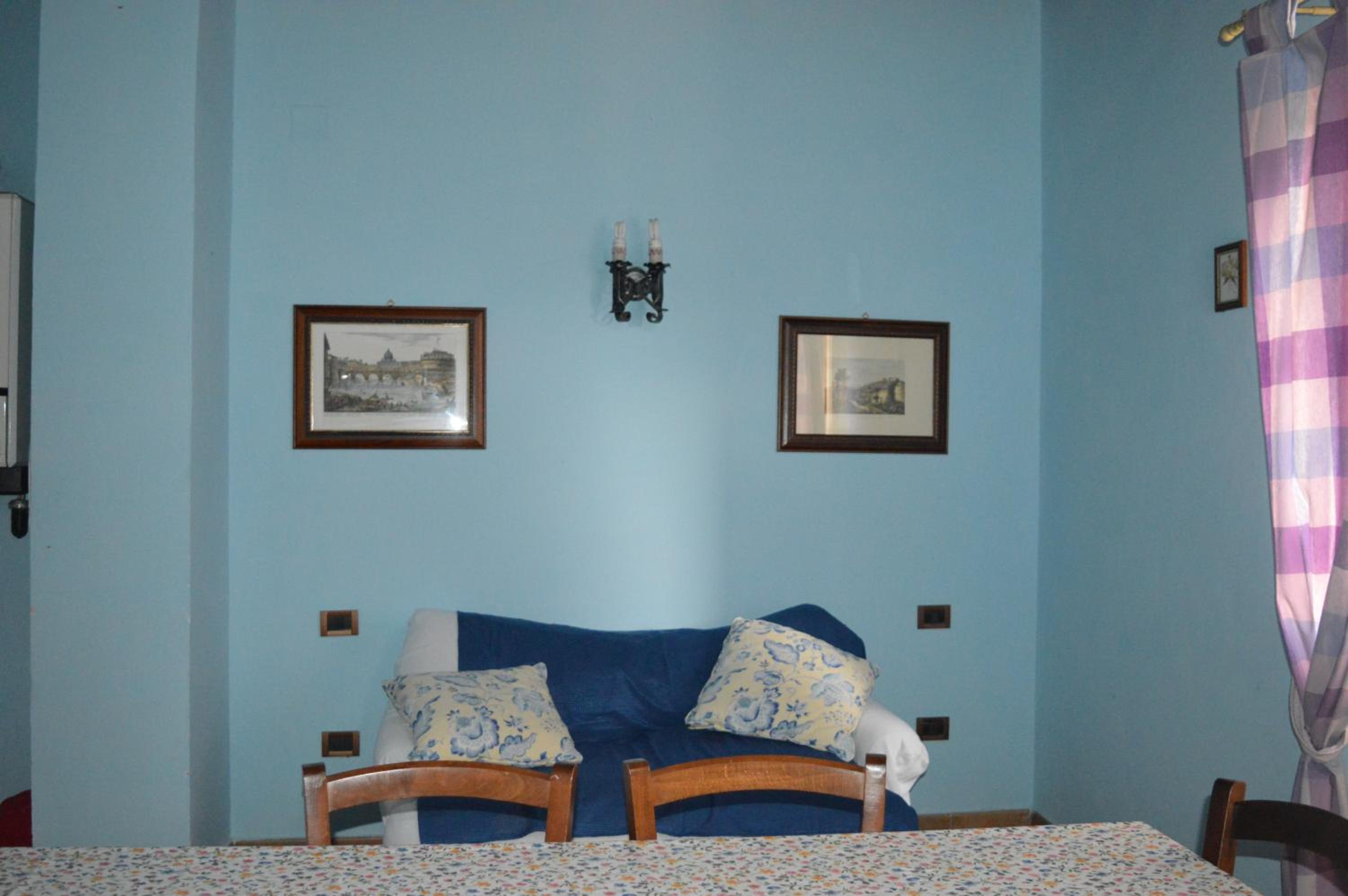 Two-Bedroom Apartment - Photo 14