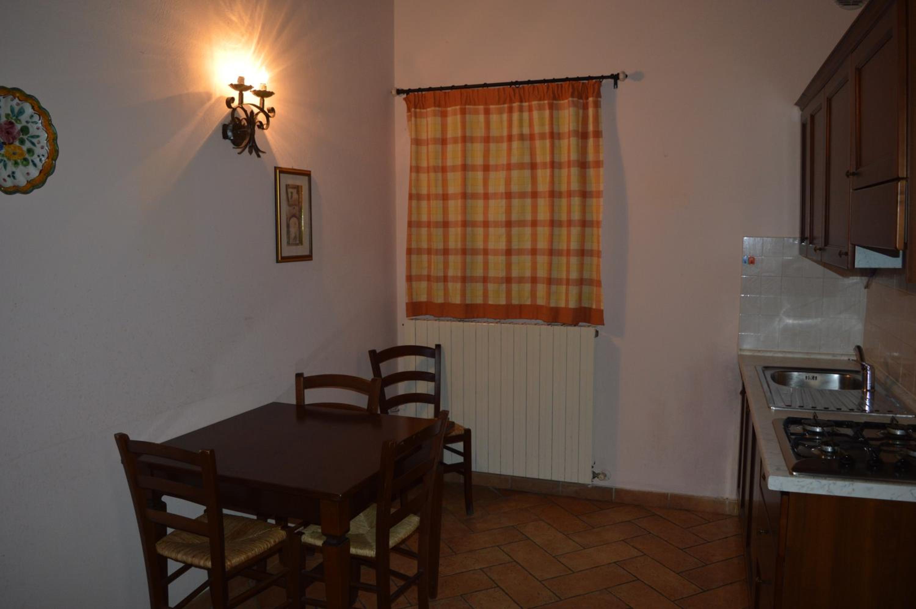 One-Bedroom Apartment - Photo 31