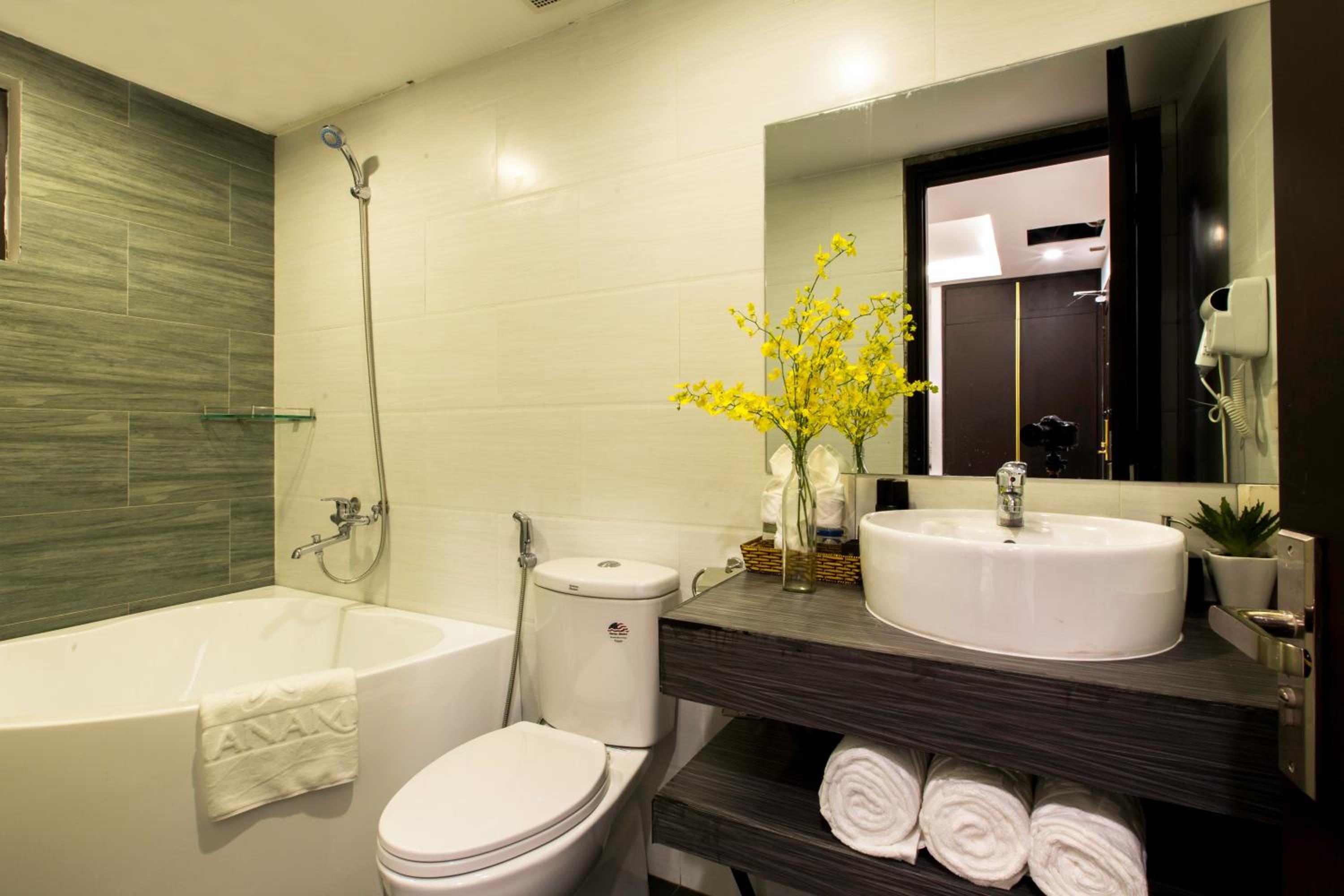 Deluxe Double or Twin Room with Garden View photo 3