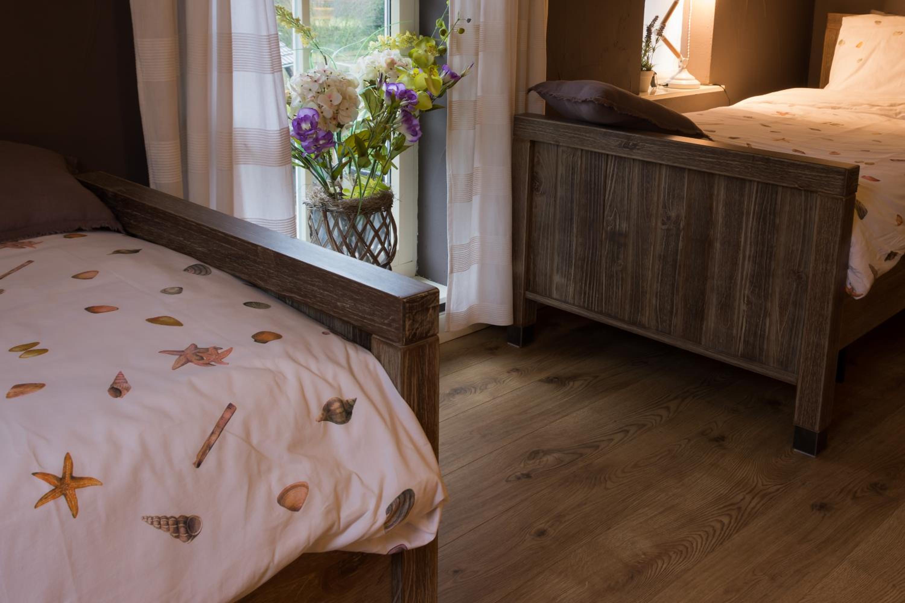 Large Twin Room - Photo 1