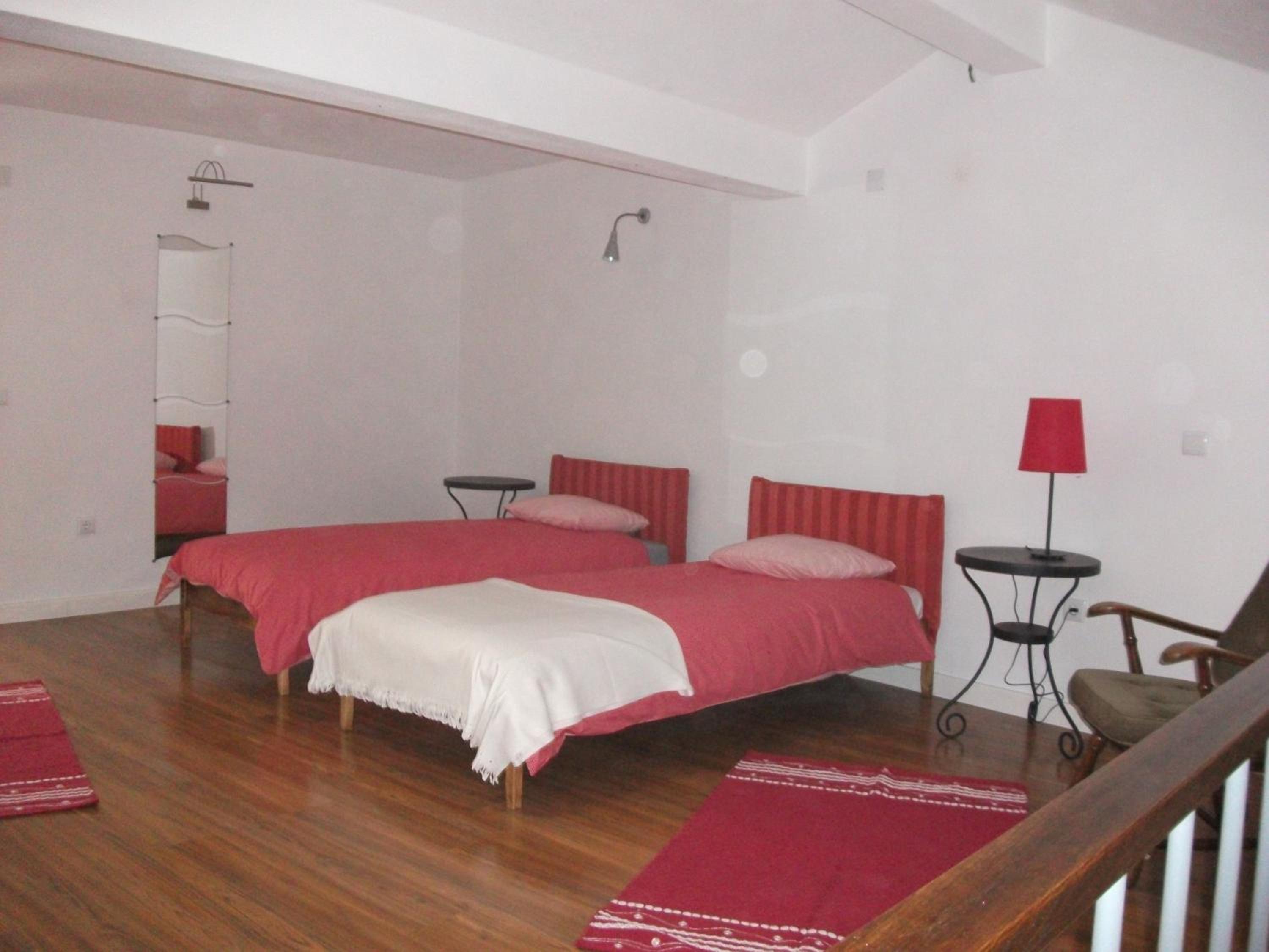 One-Bedroom Apartment photo 3