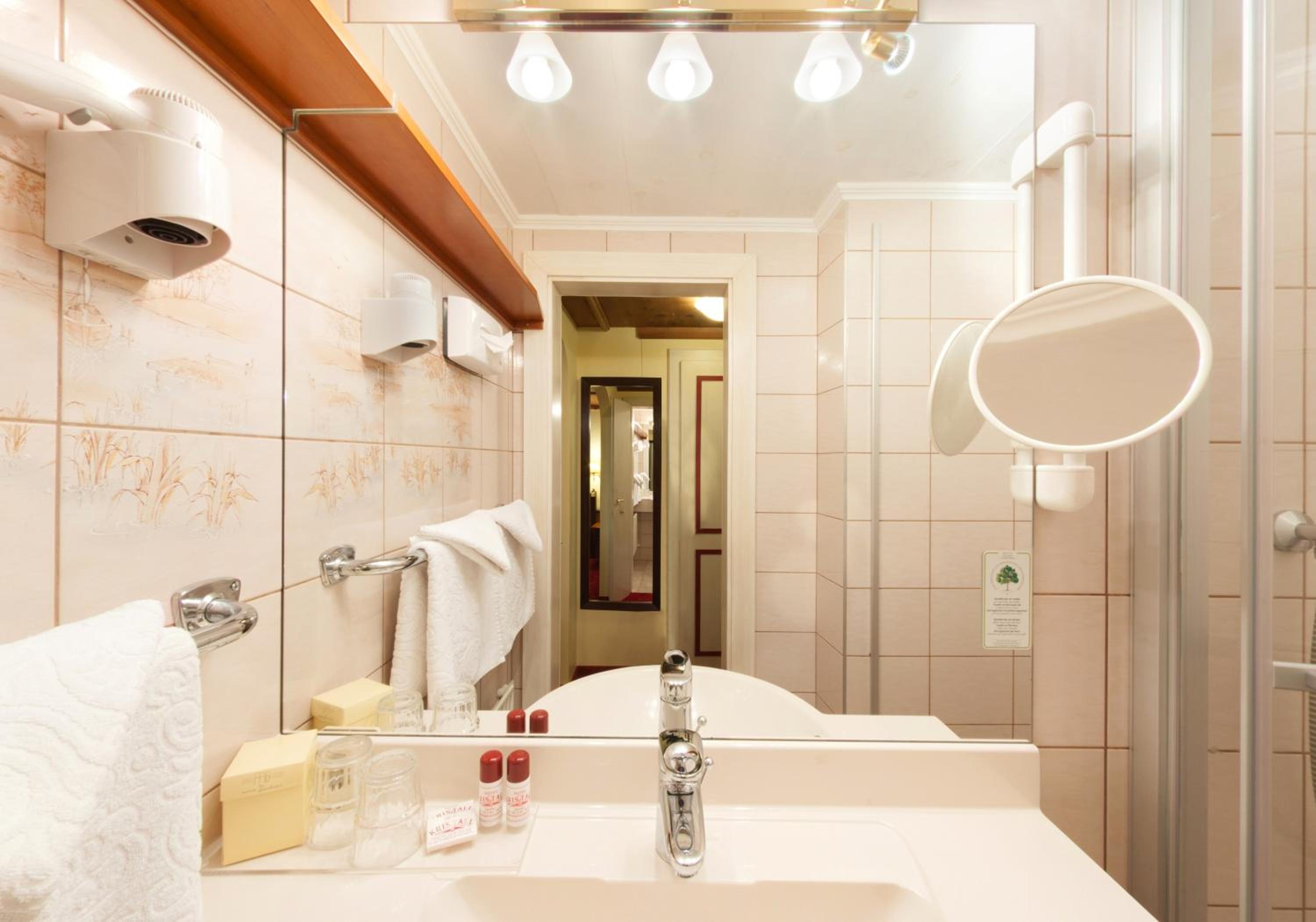 Budget Double Room without Spa Access photo 2