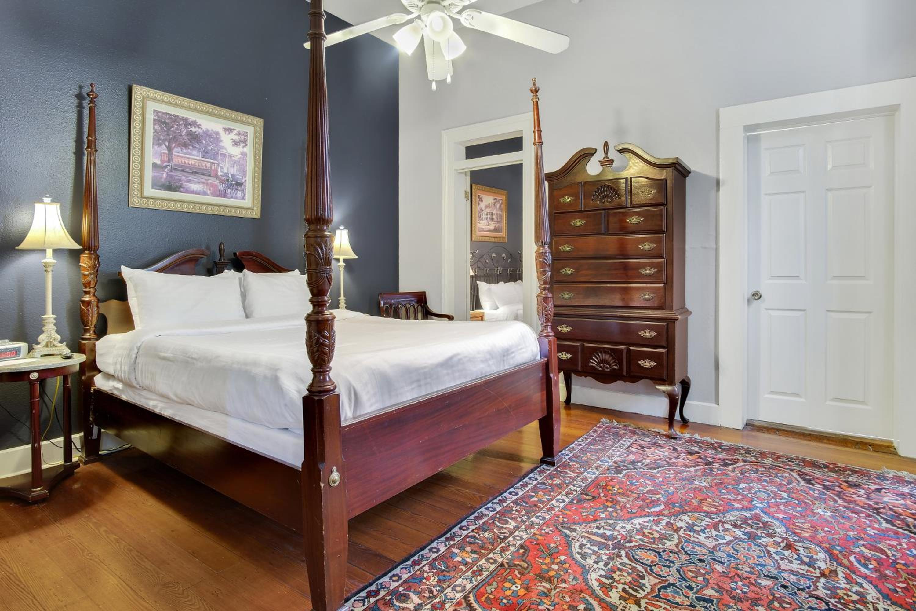 Double Queen Room - Photo 9