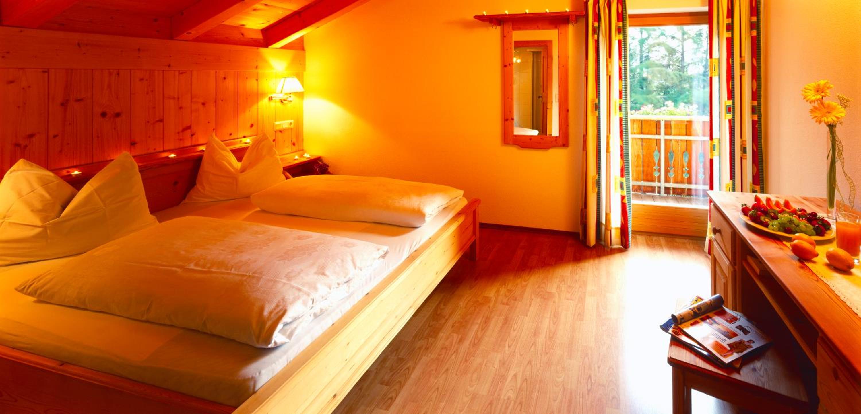 Standard Double Room - Photo 2