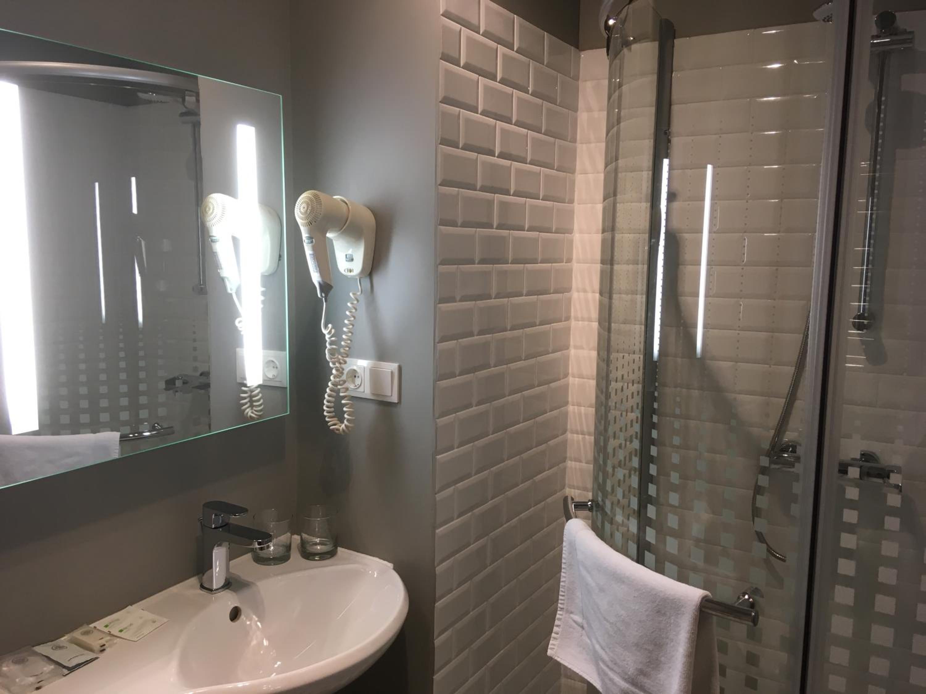 Superior Double Room - Photo 13