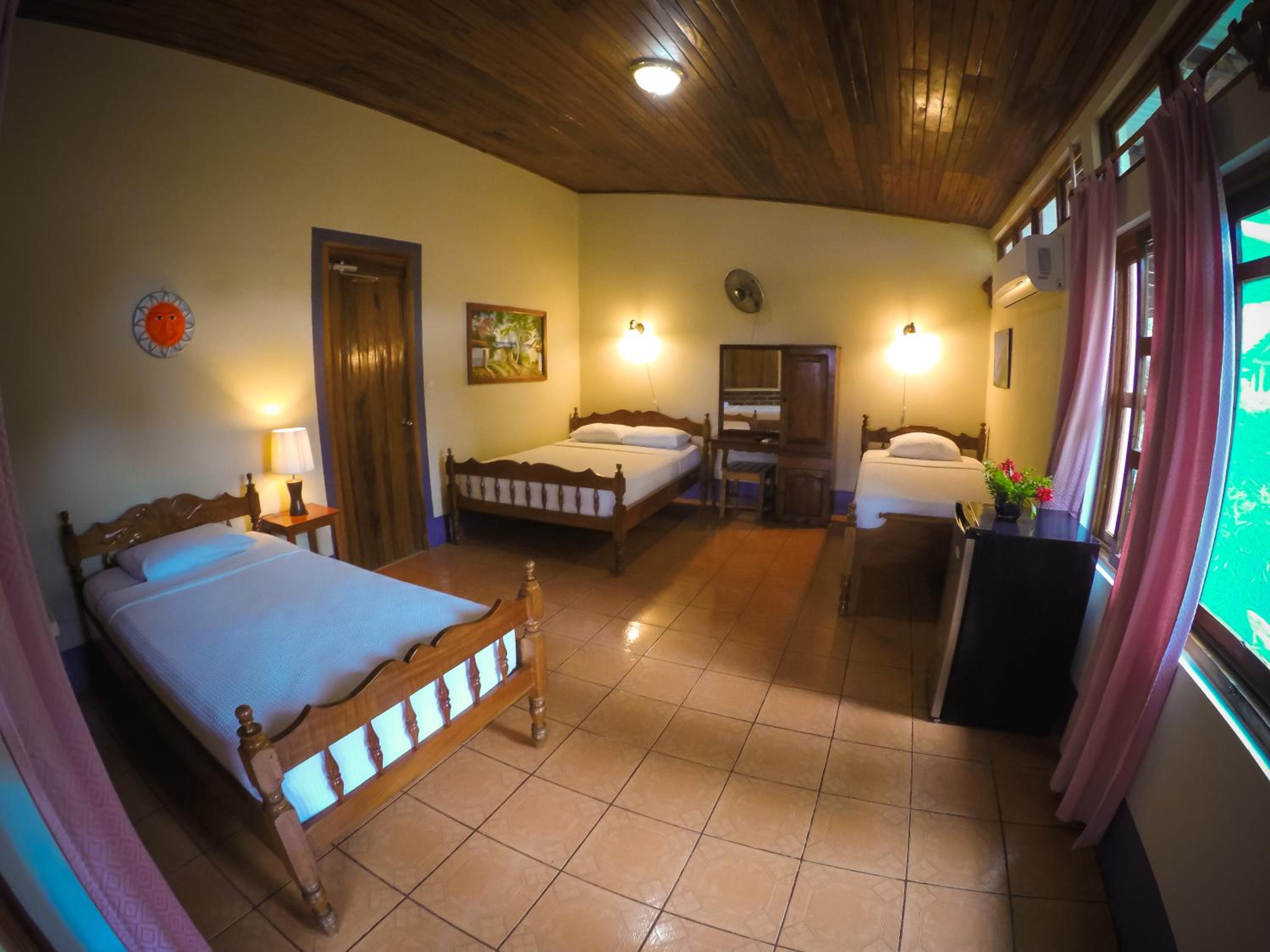 Triple Room photo 1