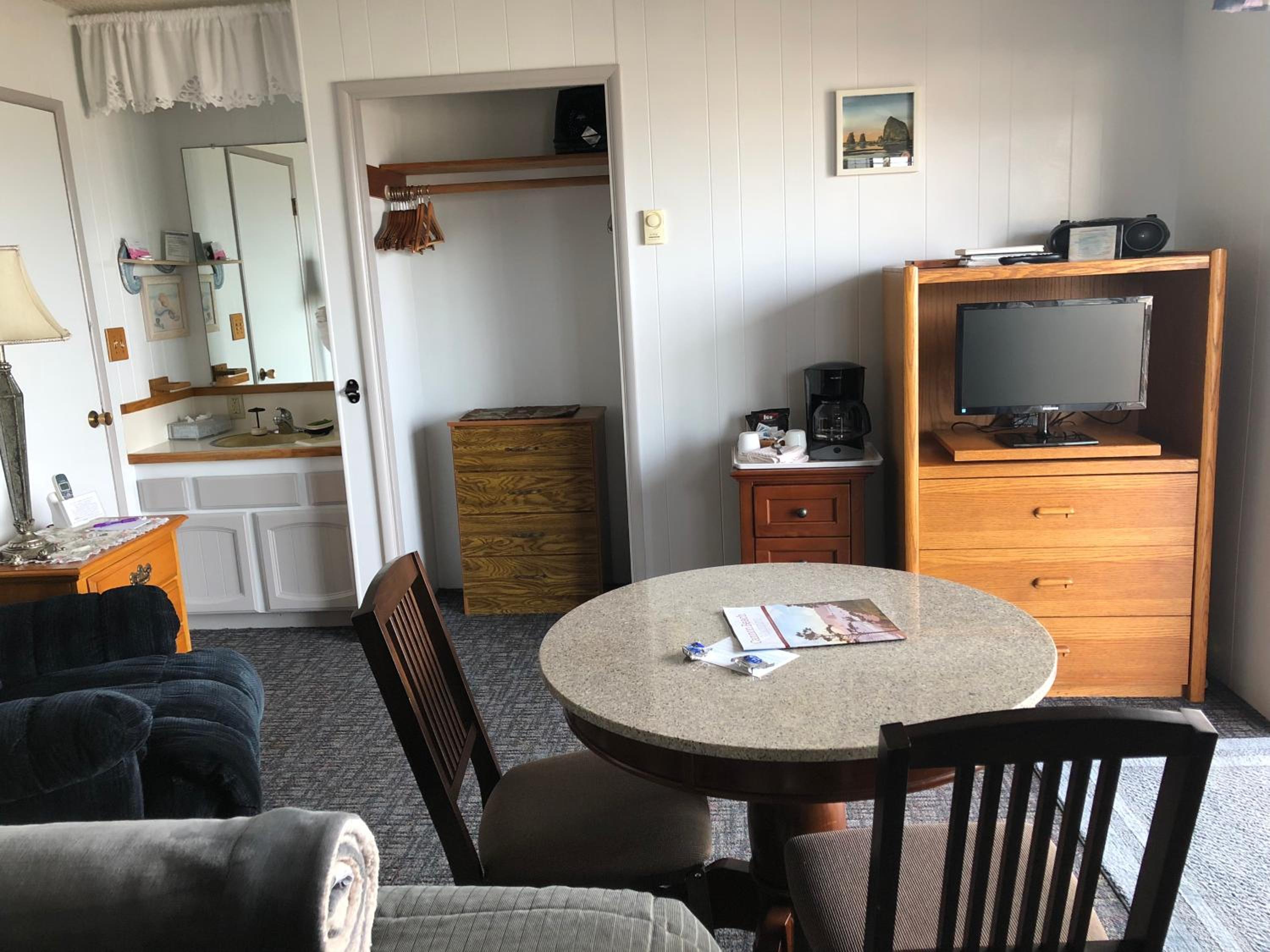 Studio with Ocean View - ADULTS ONLY - No Pets Allowed, photo 6