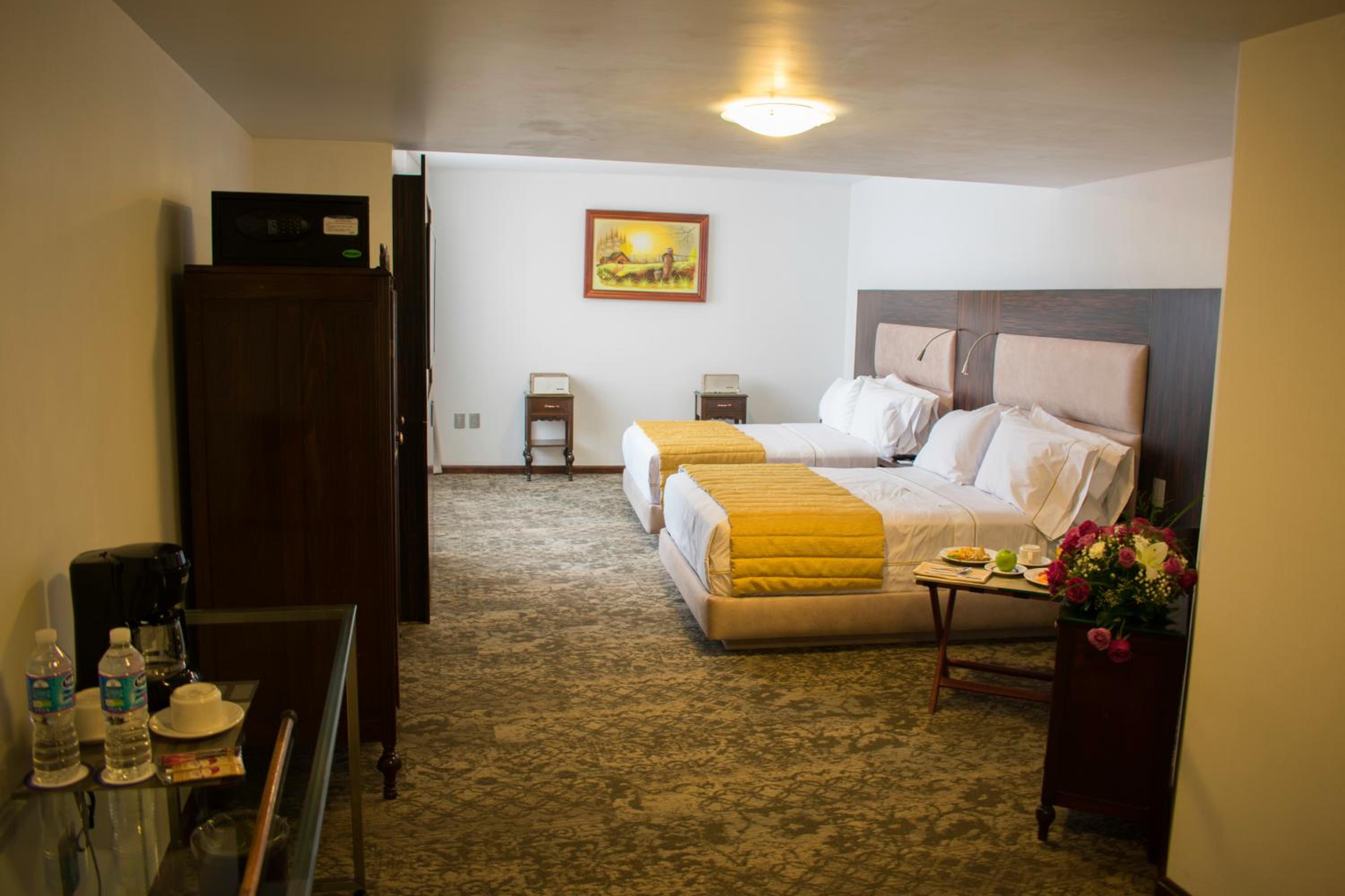 Twin Room - Photo 4