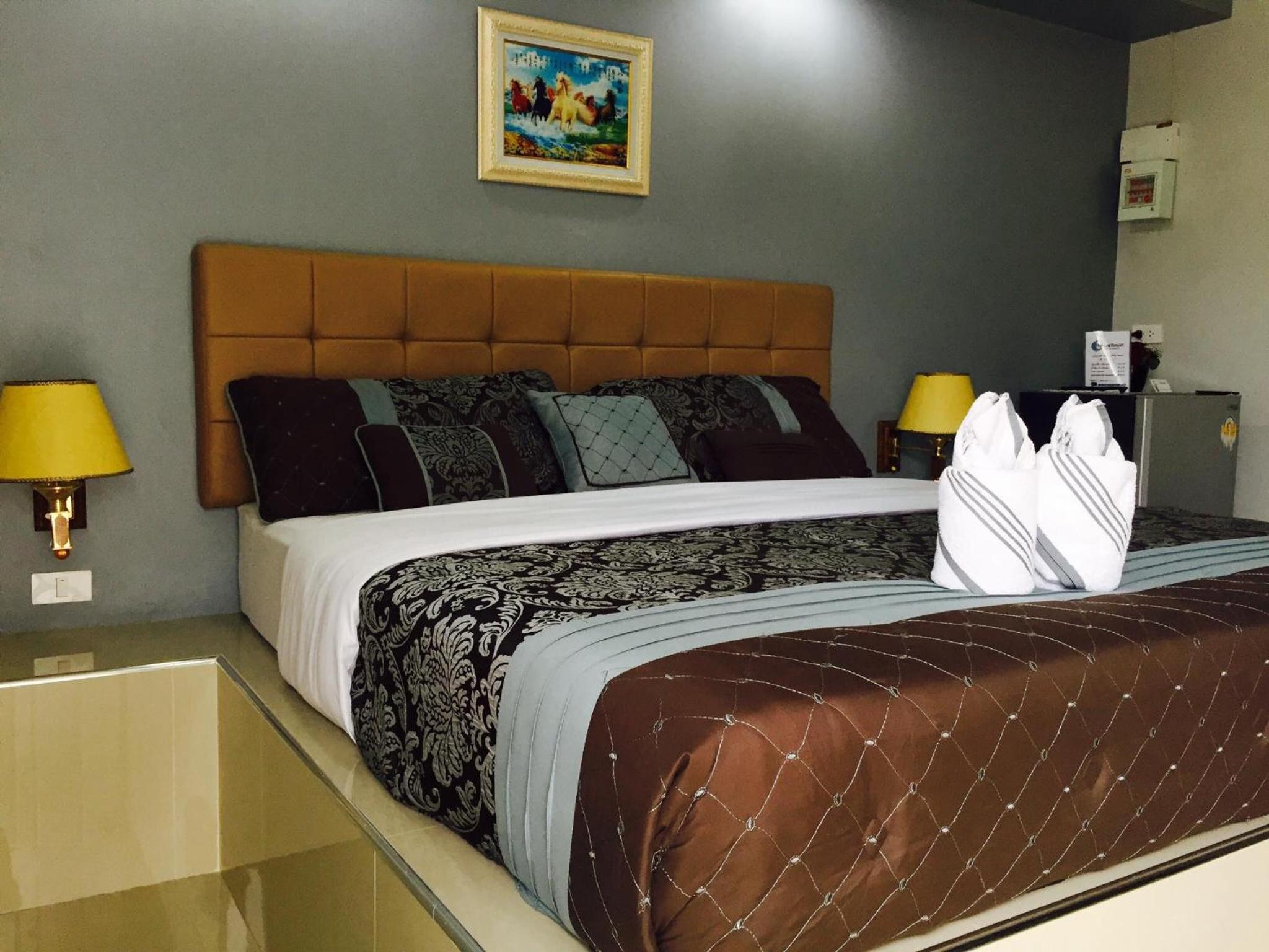 Standard King Room - Photo 1