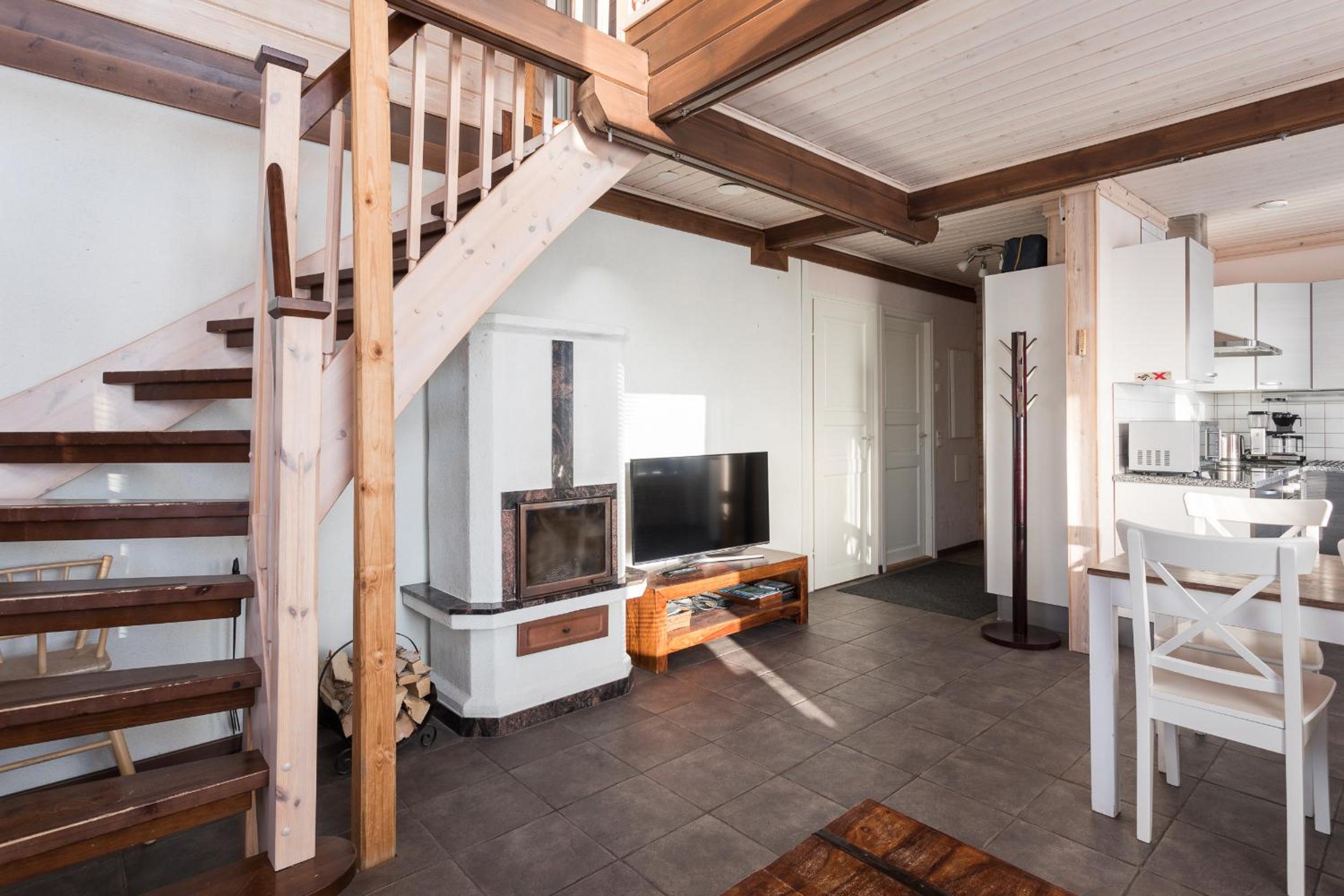 Three-Bedroom Chalet - Pyry - Photo 22