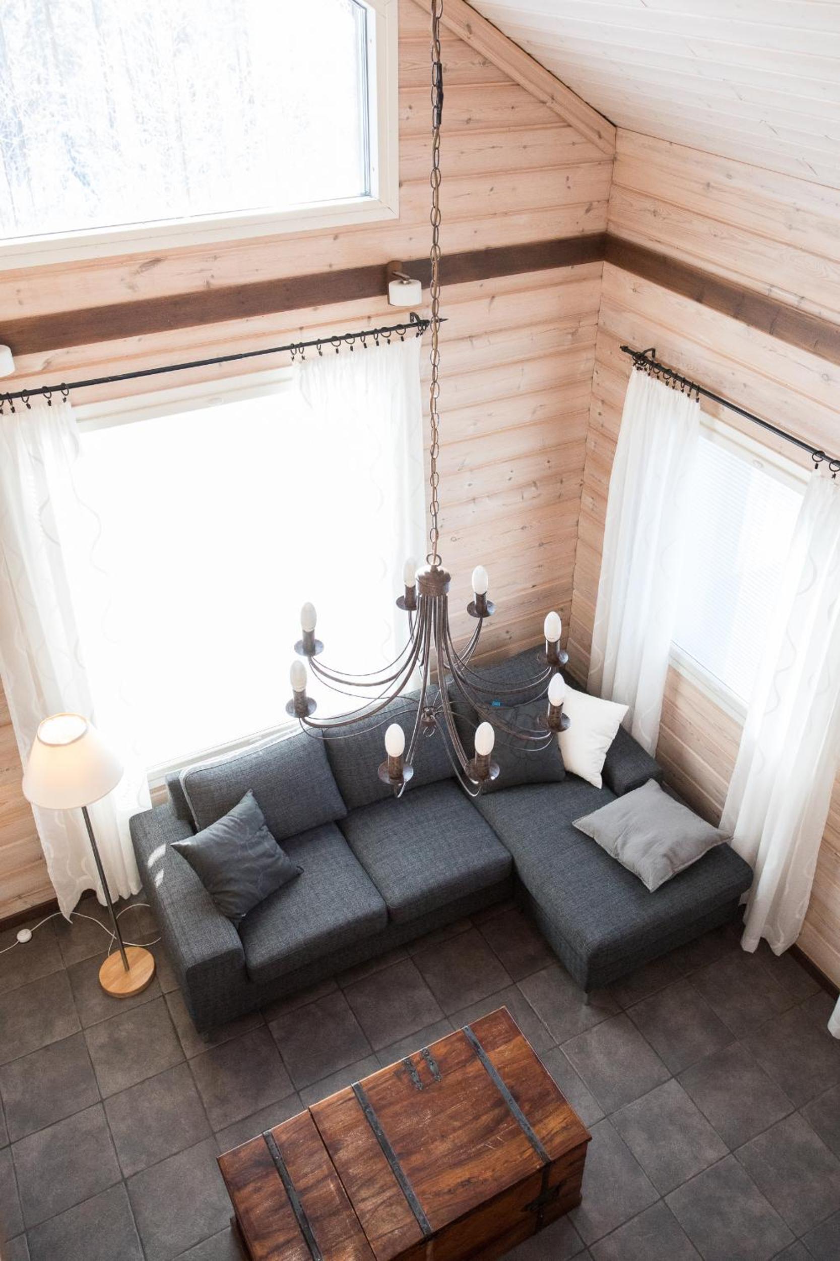 Three-Bedroom Chalet - Pyry - Photo 3
