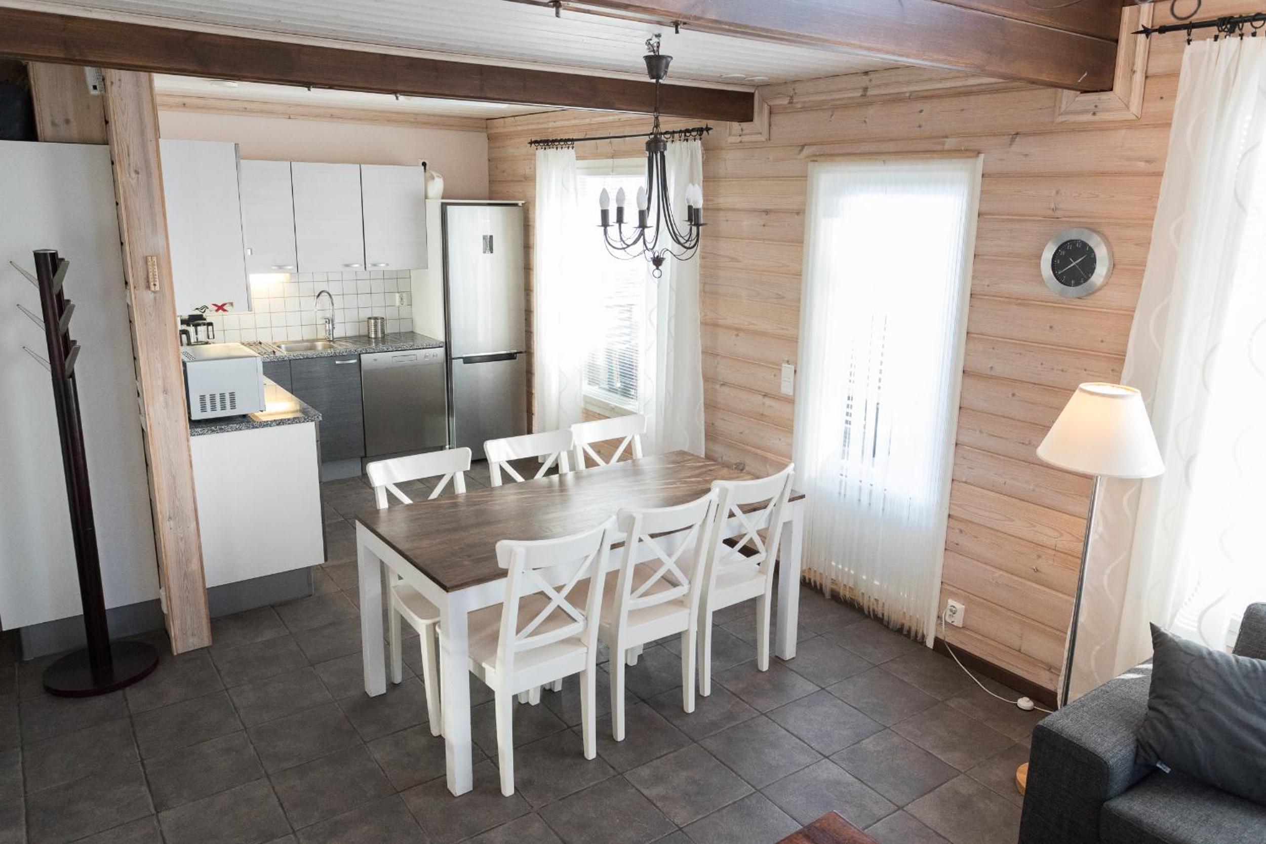 Three-Bedroom Chalet - Tuisku - Photo 4