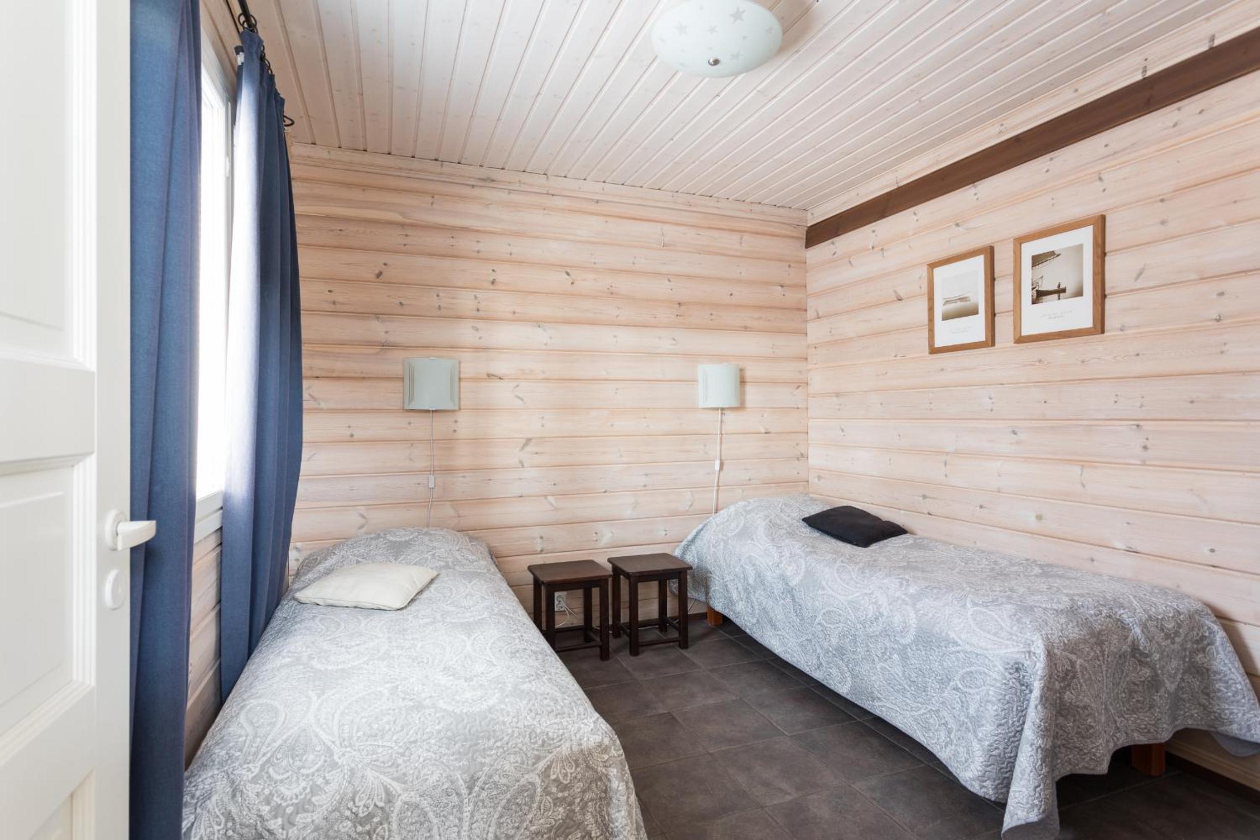 Three-Bedroom Chalet - Pyry - Photo 19