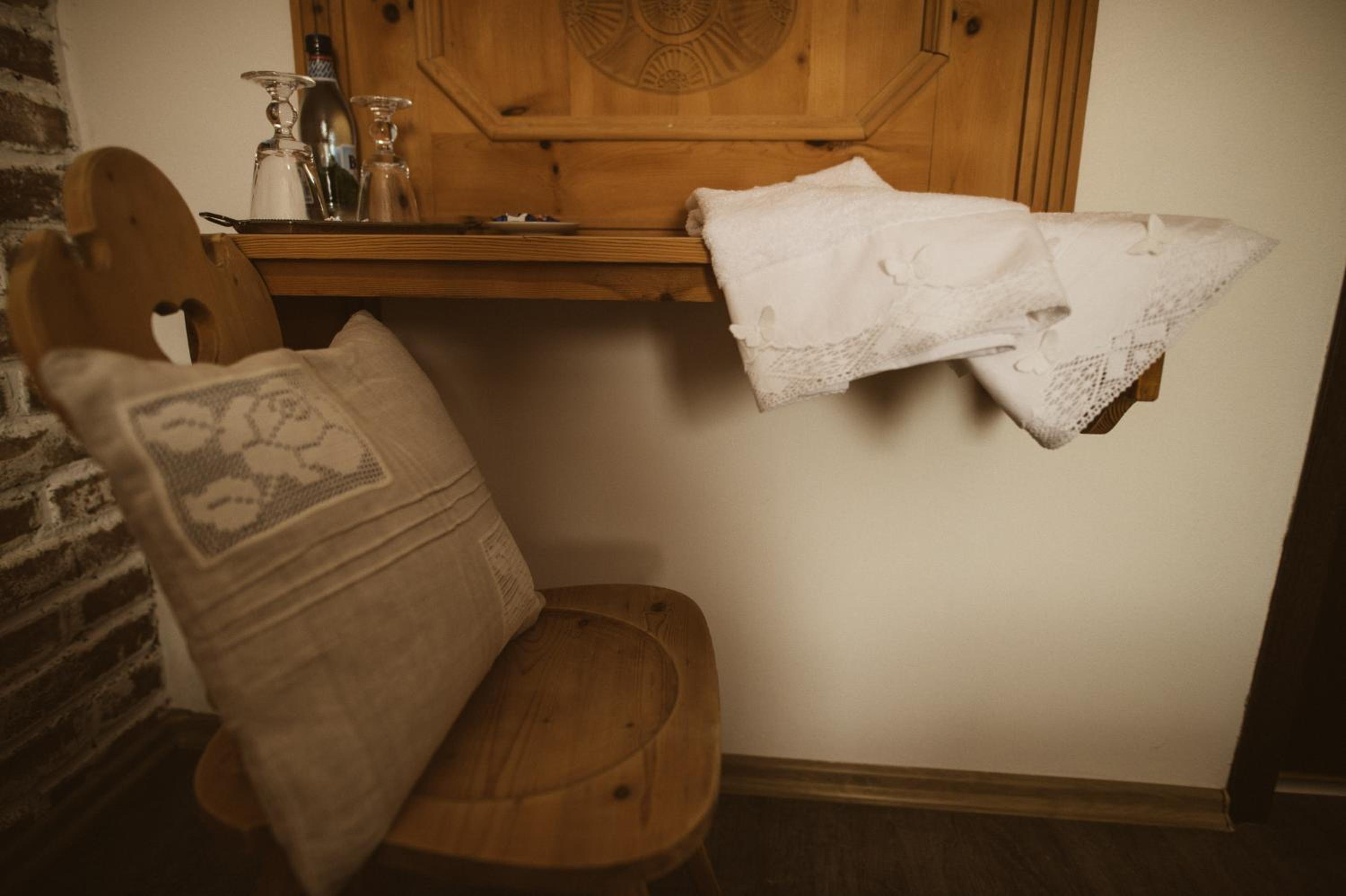 Double Room - Photo 5